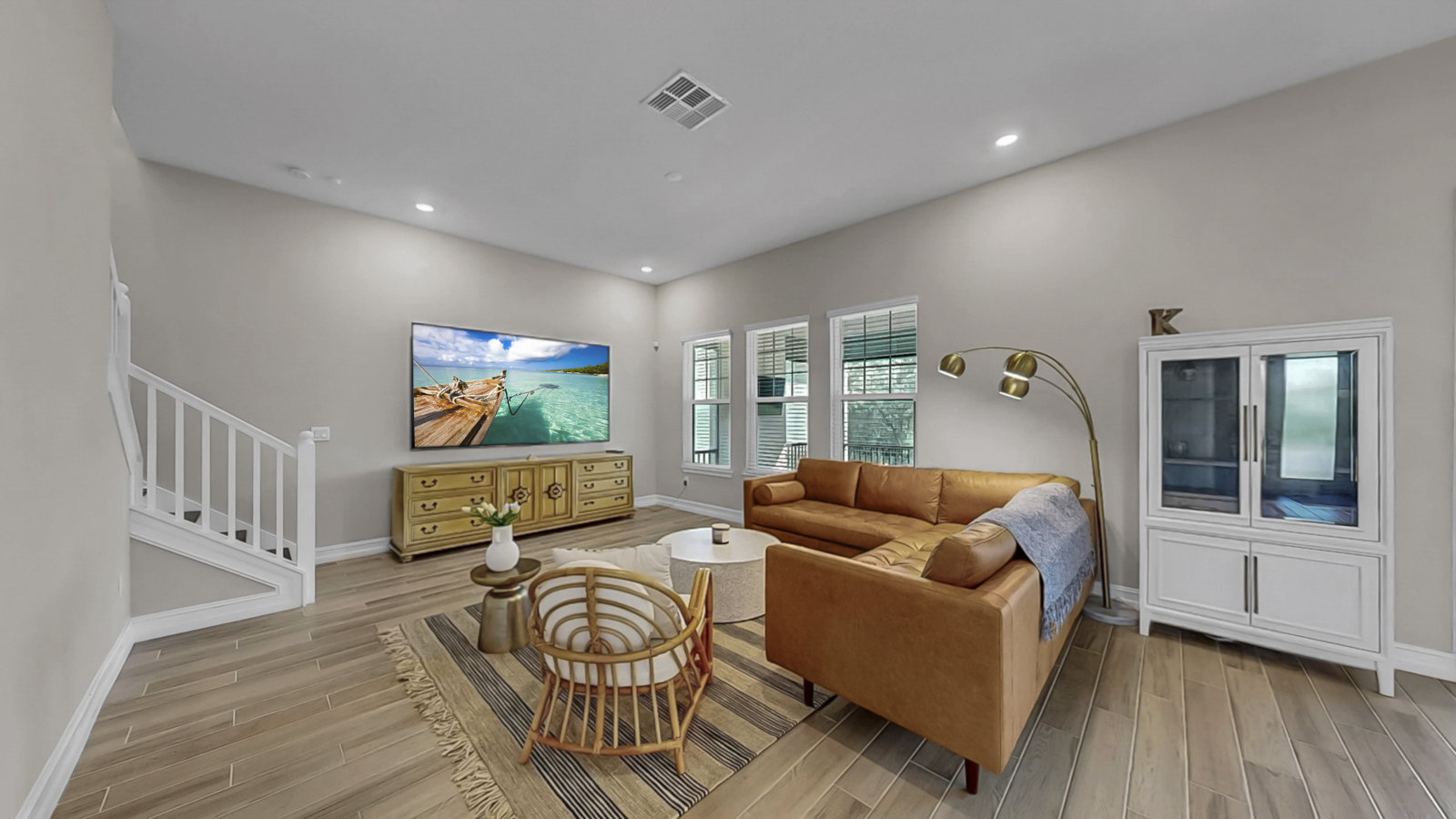 Ruskin, Florida, 33570, United States, 3 Bedrooms Bedrooms, ,3 BathroomsBathrooms,Residential,For Sale,1974253