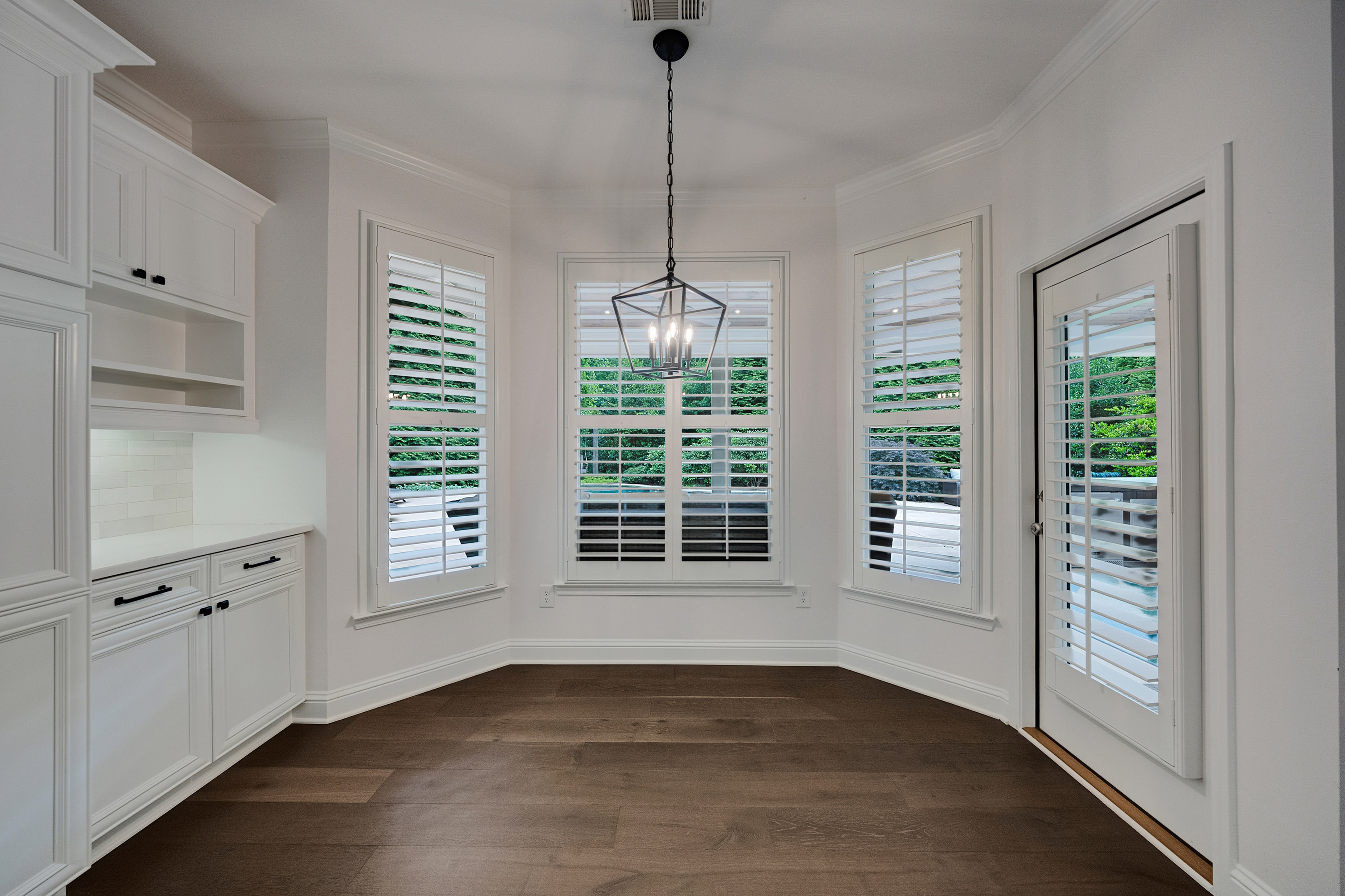  Stunning Craftsman-Style Home Featuring a Desirable Primary Suite on Main Level - 物件實景