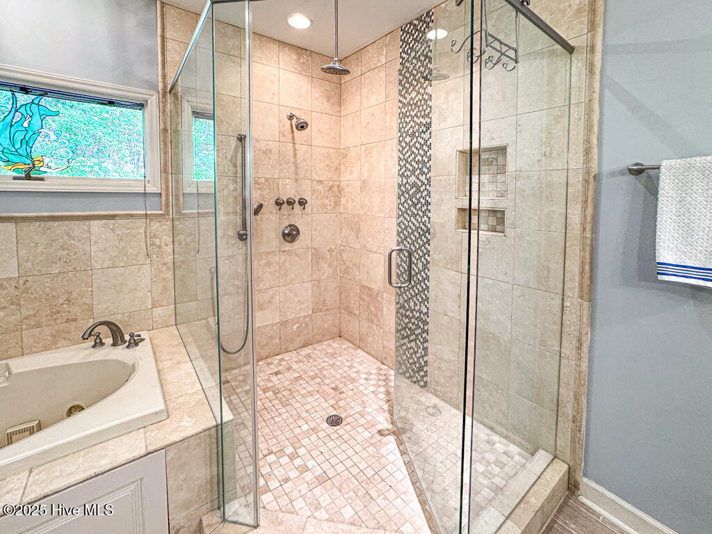 Pinehurst, North Carolina, 28374, United States, 3 Bedrooms Bedrooms, ,4 BathroomsBathrooms,Residential,For Sale,1875660