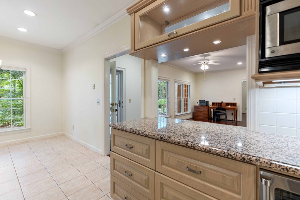 Columbus, Georgia, 31904, United States, 4 Bedrooms Bedrooms, ,4 BathroomsBathrooms,Residential,For Sale,1940420