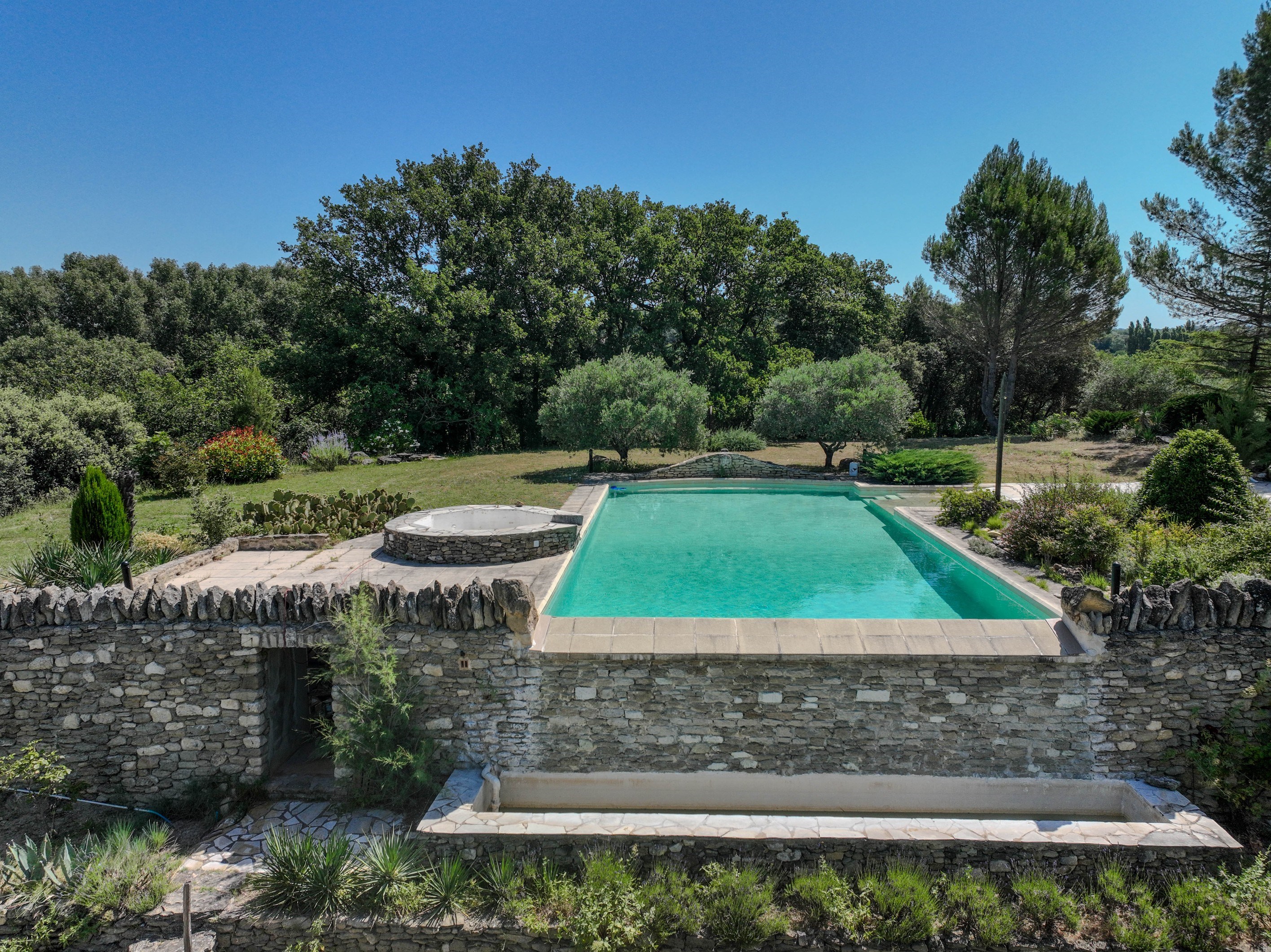  Stunning Provençal Property with Infinity Pool and Breathtaking Views - 物件實景