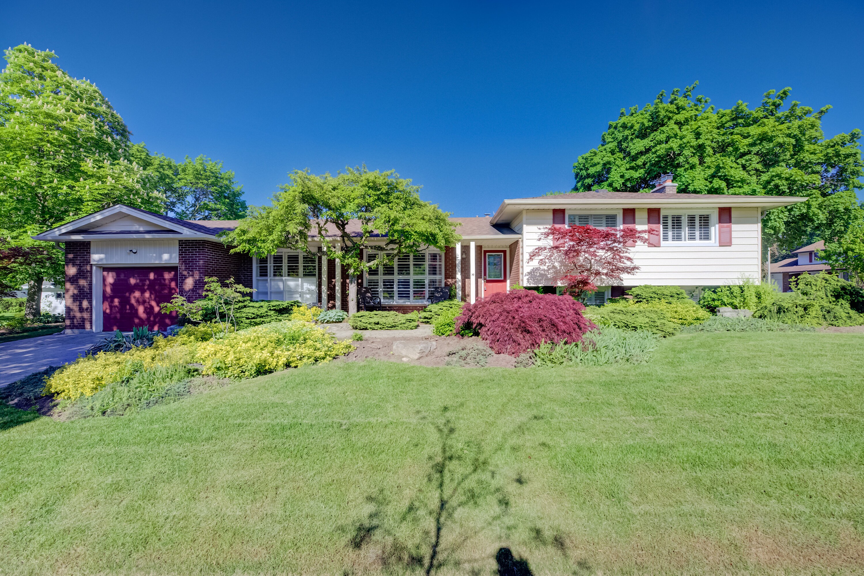 Highly Desirable Stanley Park - 物件實景
