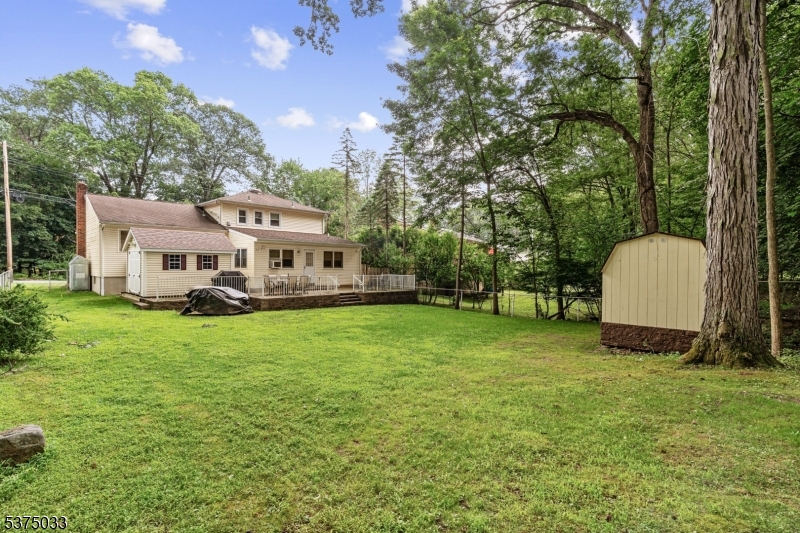 Rockaway Twp., New Jersey, 07866, United States, 3 Bedrooms Bedrooms, ,3 BathroomsBathrooms,Residential,For Sale,1906330