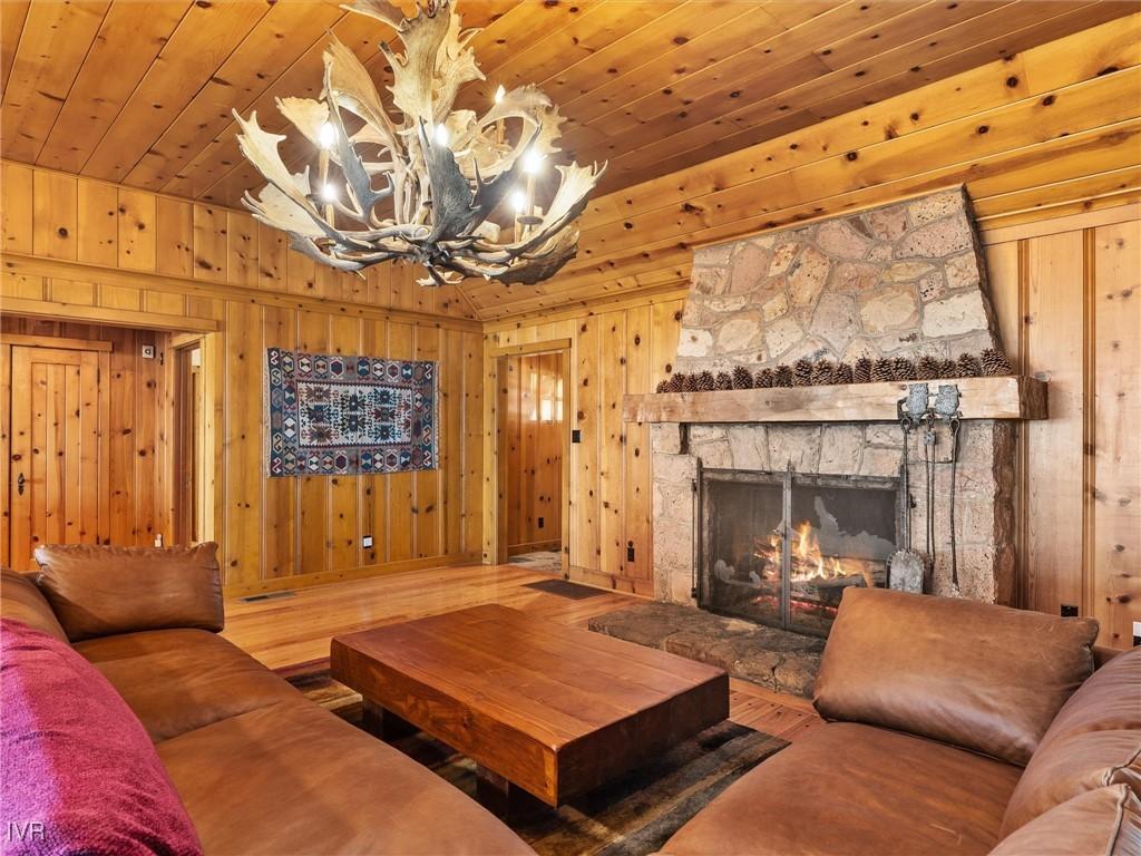 Glenbrook, Nevada, 89413, United States, 5 Bedrooms Bedrooms, ,4 BathroomsBathrooms,Residential,For Sale,1897803