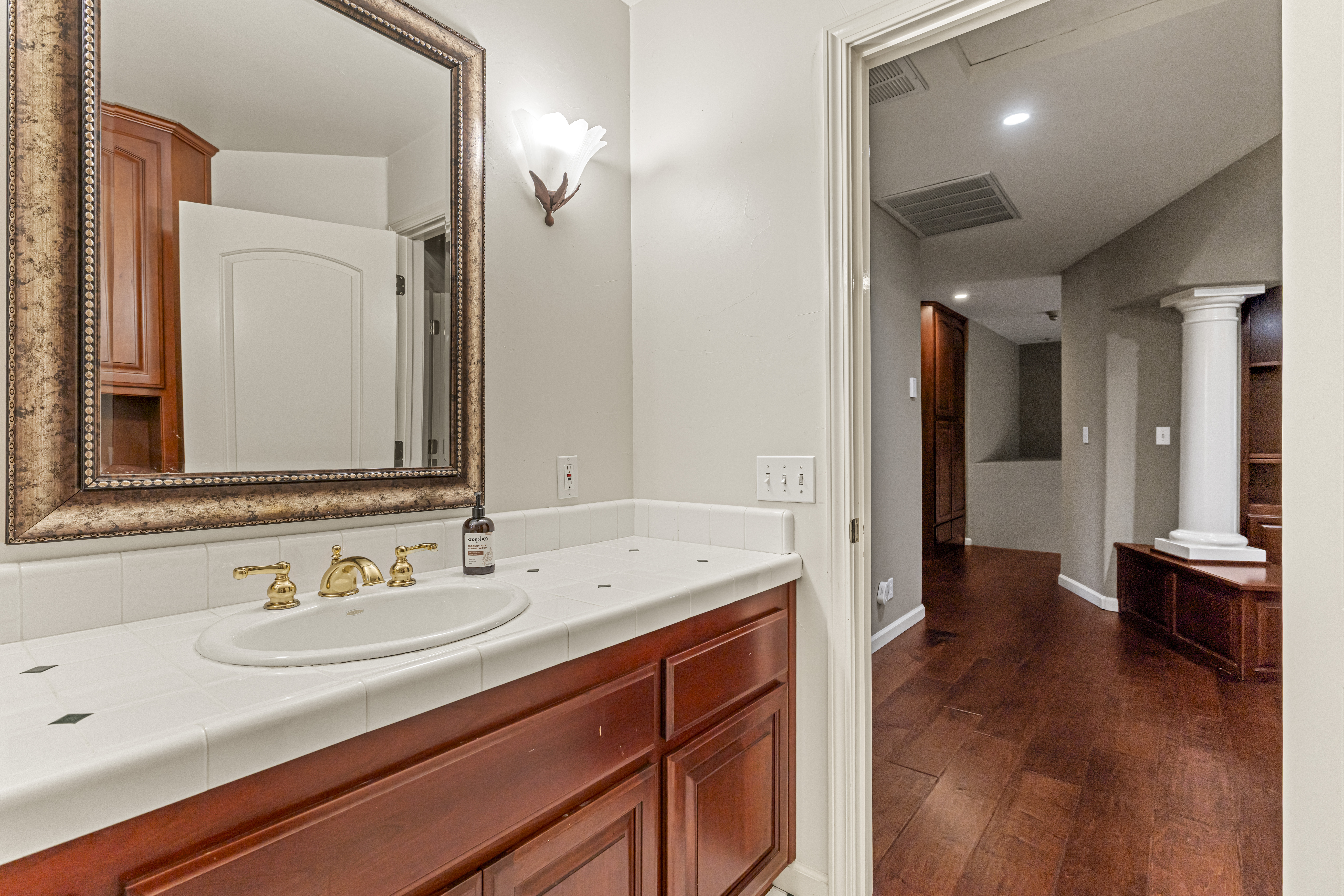  2420 Loch Way, El Dorado Hills, CA 95762 - 物件實景