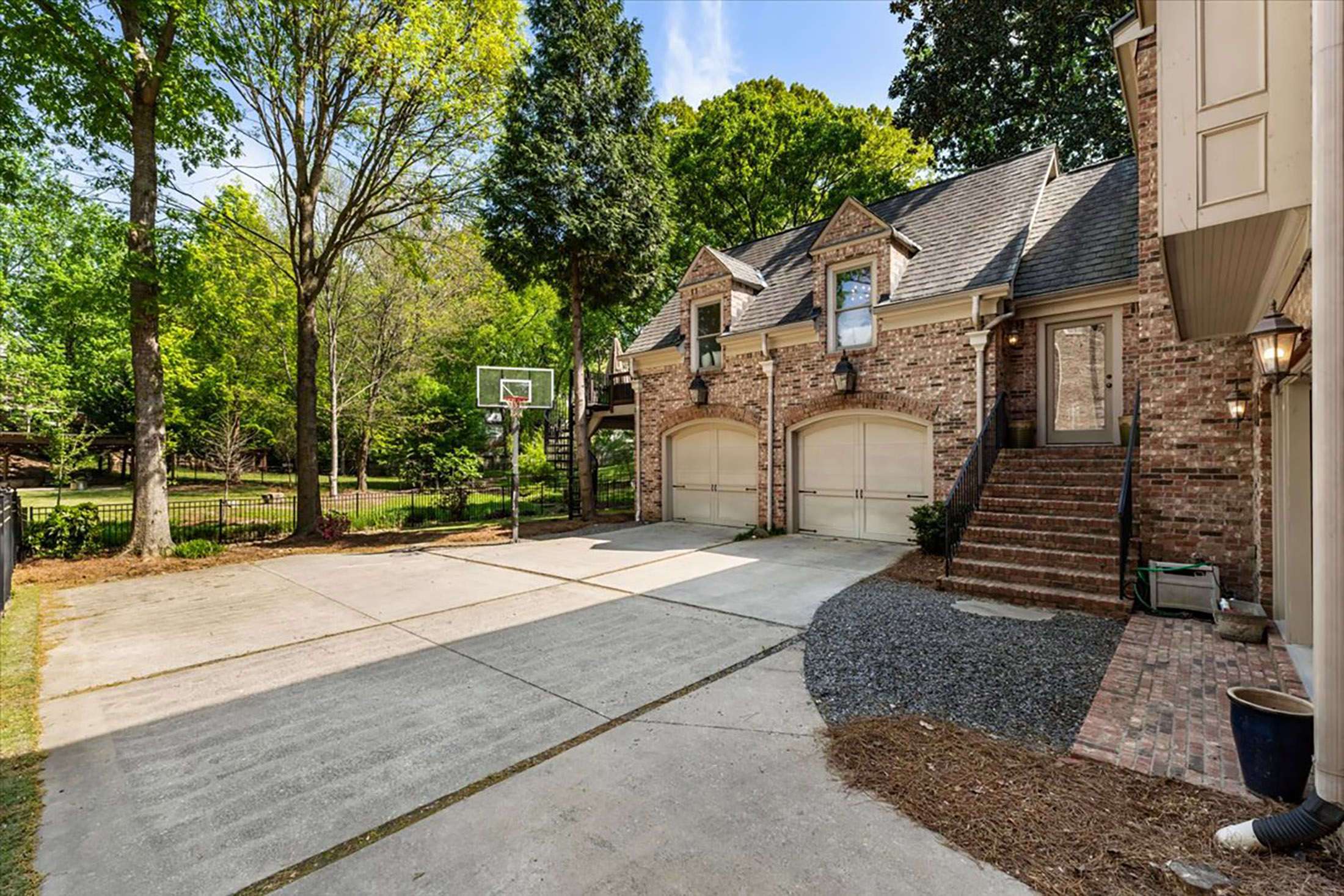  Sophisticated Living in the Heart of Virginia-Highland - 物件實景