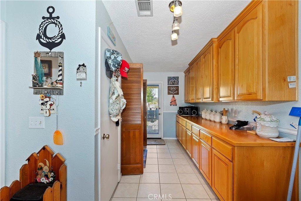 Hesperia, California, 92345, United States, 3 Bedrooms Bedrooms, ,2 BathroomsBathrooms,Residential,For Sale,1933281
