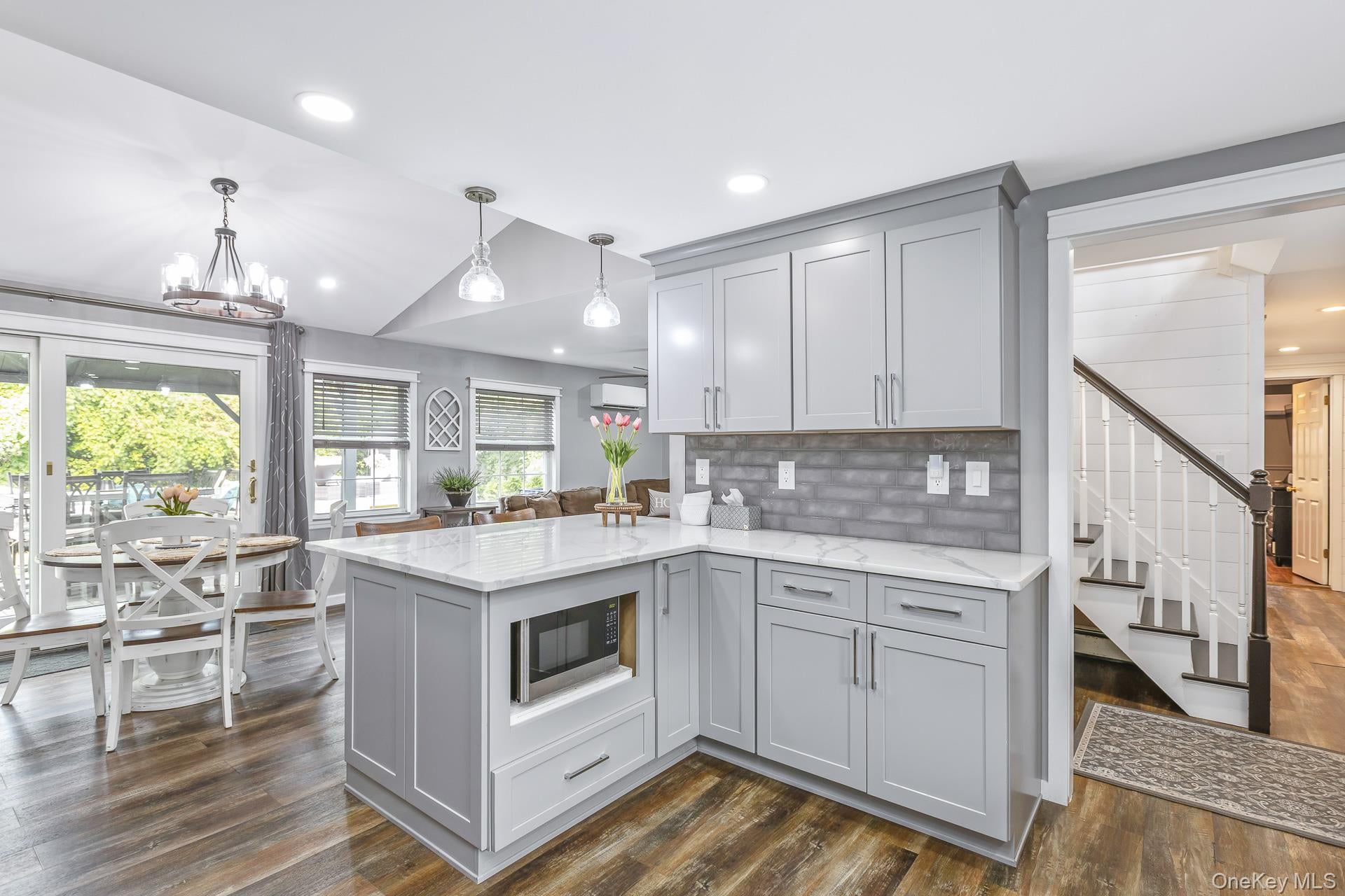 Medford, New York, 11763, United States, 5 Bedrooms Bedrooms, ,3 BathroomsBathrooms,Residential,For Sale,1911406