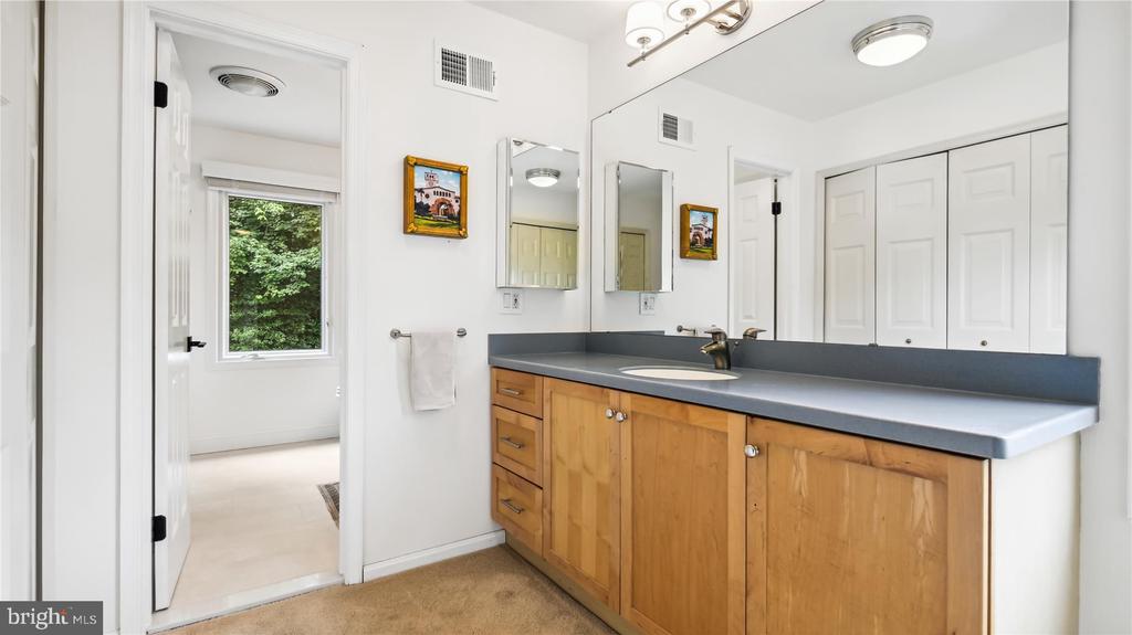 Reston, Virginia, 20191, United States, 4 Bedrooms Bedrooms, ,3 BathroomsBathrooms,Residential,For Sale,1987433