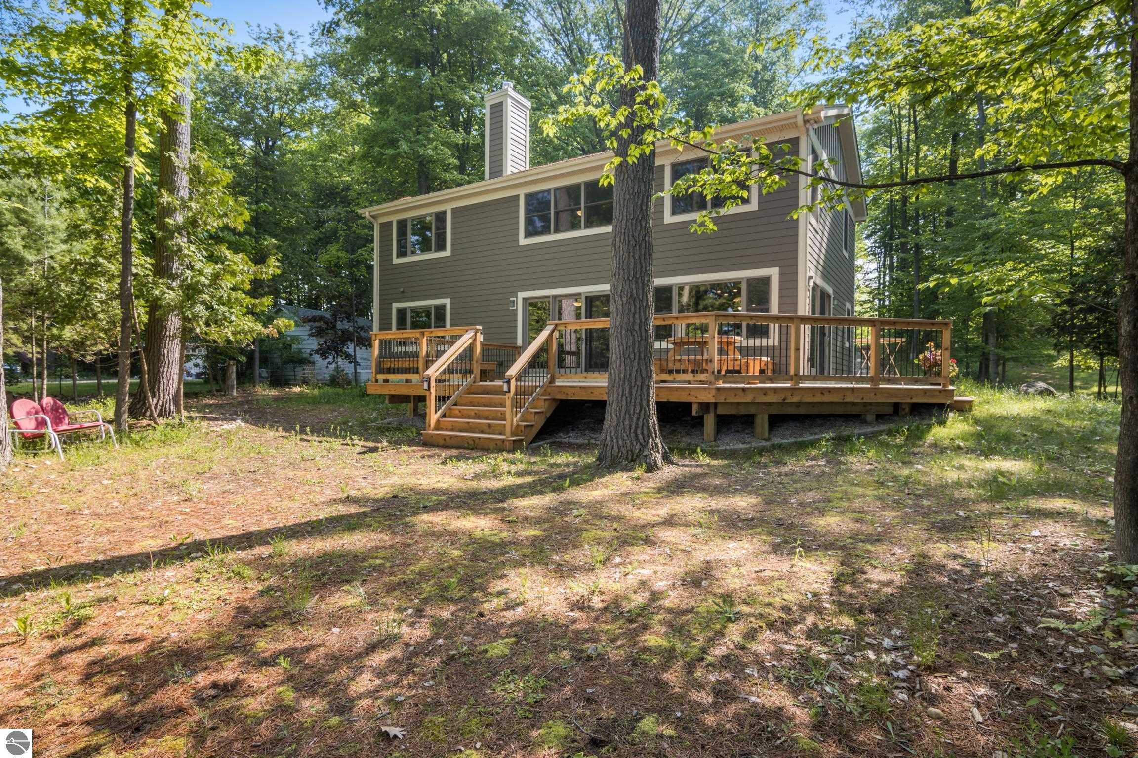 Alden, Michigan, 69612, United States, 4 Bedrooms Bedrooms, ,4 BathroomsBathrooms,Residential,For Sale,1849934
