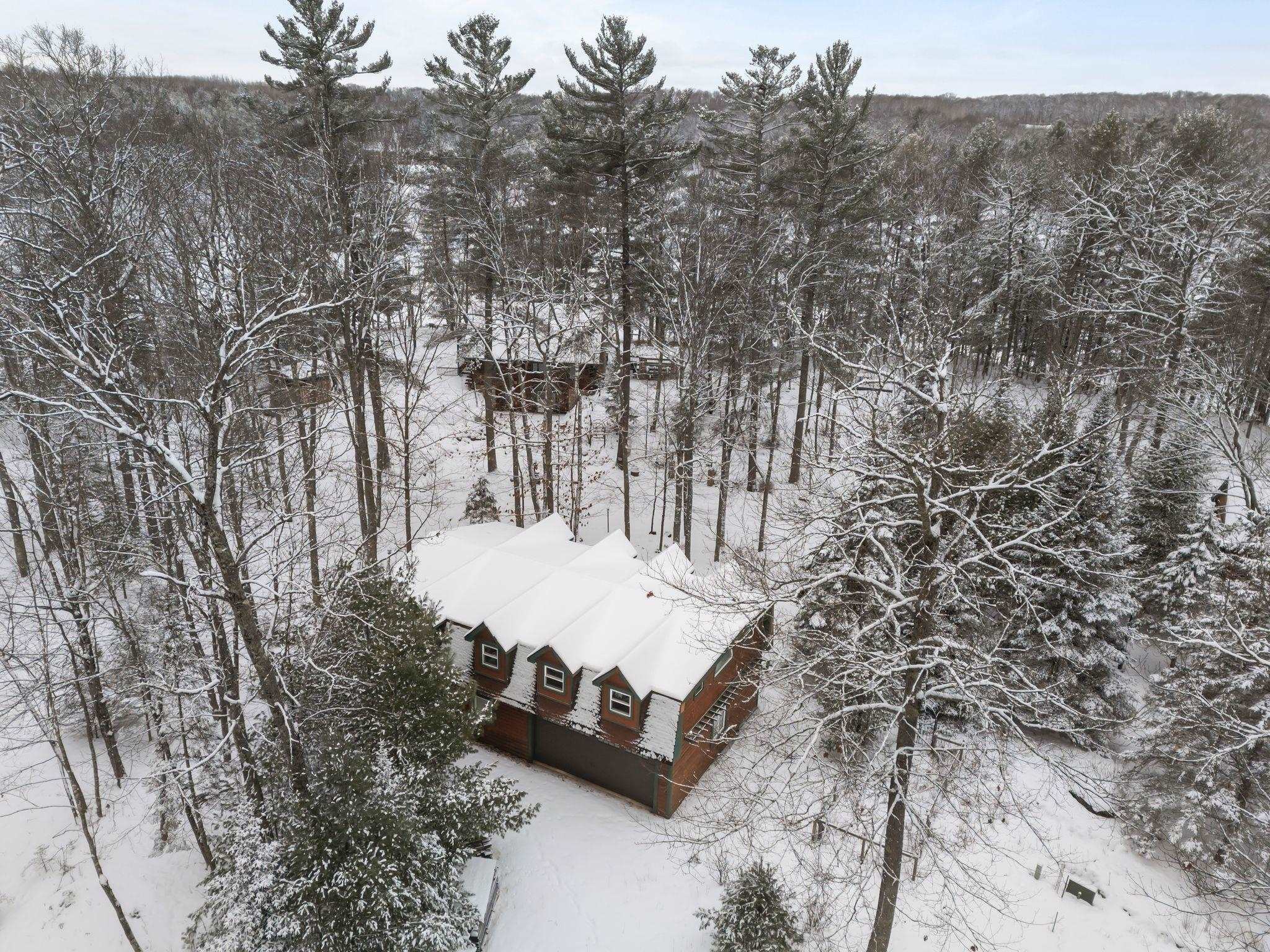 PICKEREL, Wisconsin, 54465, United States, 4 Bedrooms Bedrooms, ,3 BathroomsBathrooms,Residential,For Sale,1933142