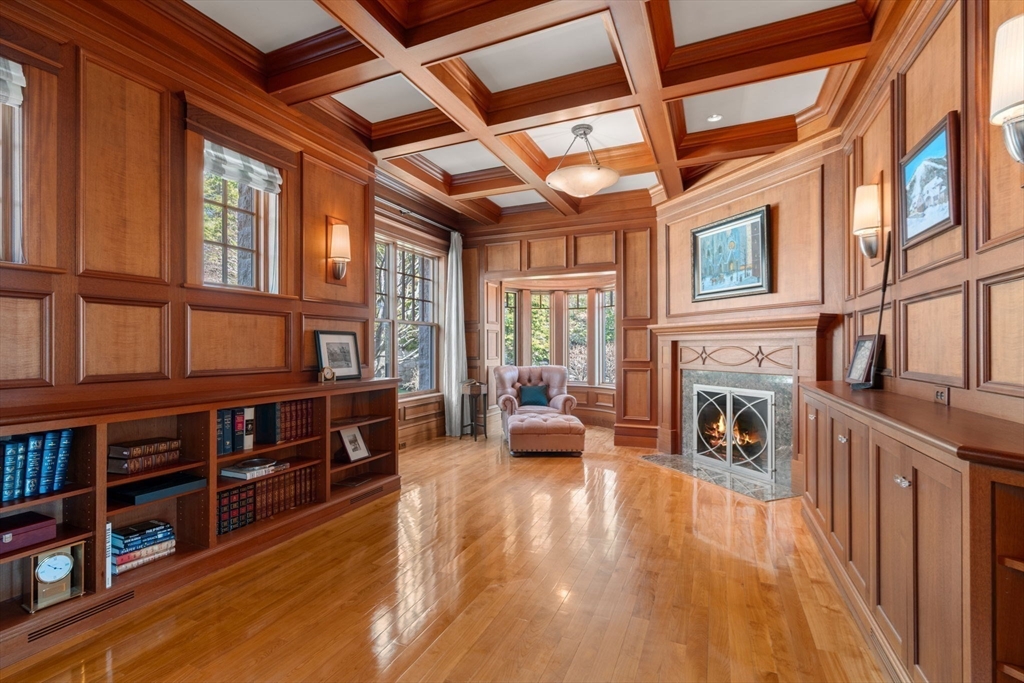 Beverly, Massachusetts, 01915, United States, 5 Bedrooms Bedrooms, ,8 BathroomsBathrooms,Residential,For Sale,1784465