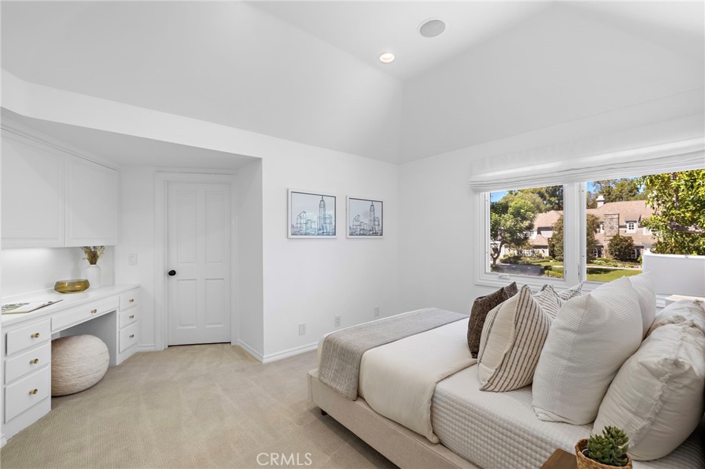 Laguna Hills, California, 92653, United States, 7 Bedrooms Bedrooms, ,5 BathroomsBathrooms,Residential,For Sale,1941687