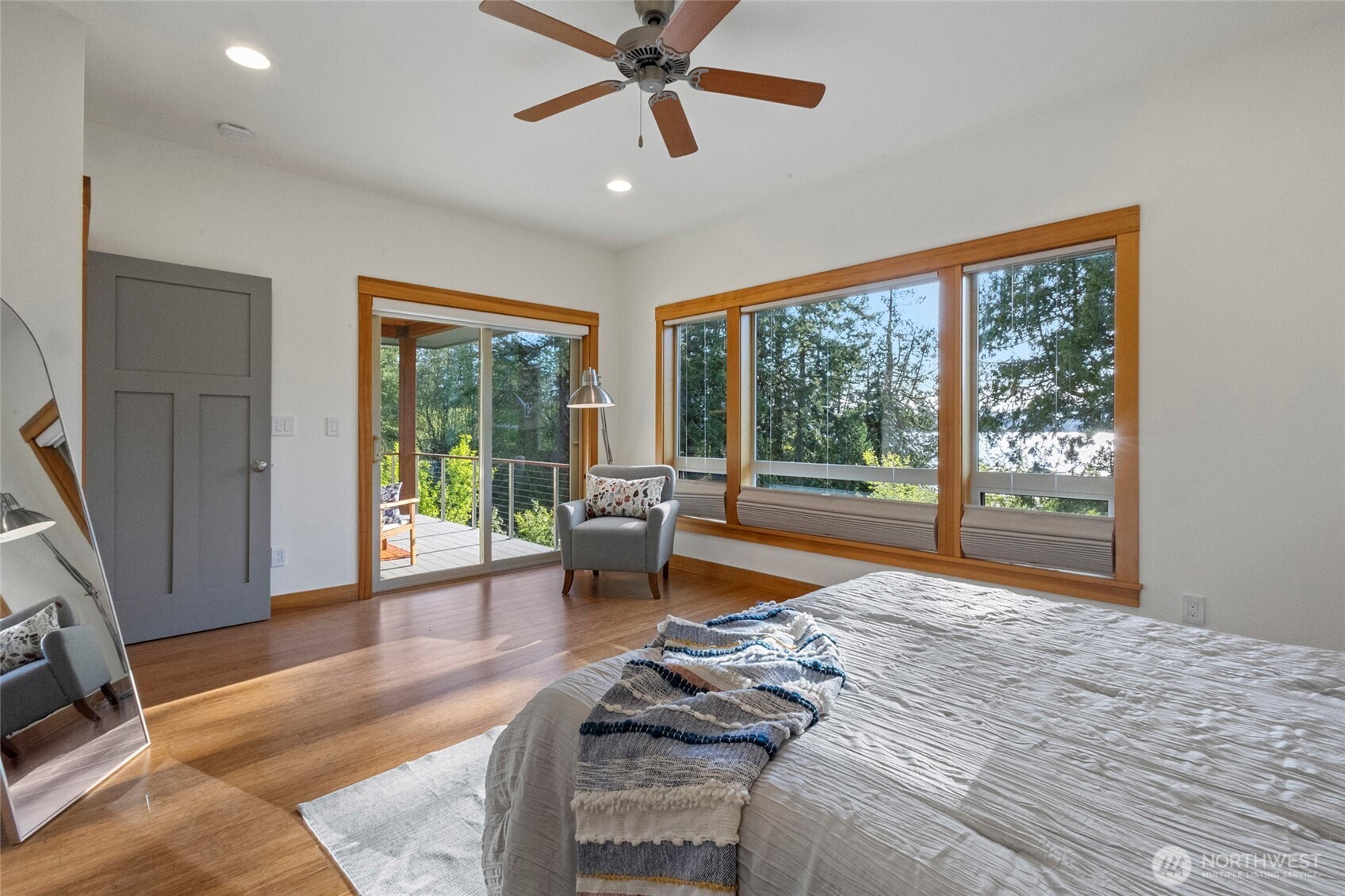 Blaine, Washington, 98230, United States, 4 Bedrooms Bedrooms, ,3 BathroomsBathrooms,Residential,For Sale,1903281