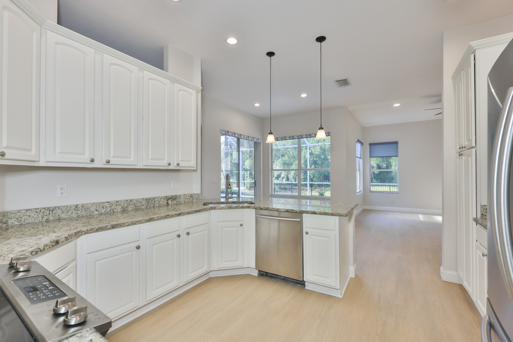 Tampa, Florida, 33647, United States, 4 Bedrooms Bedrooms, ,3 BathroomsBathrooms,Residential,For Sale,1982962