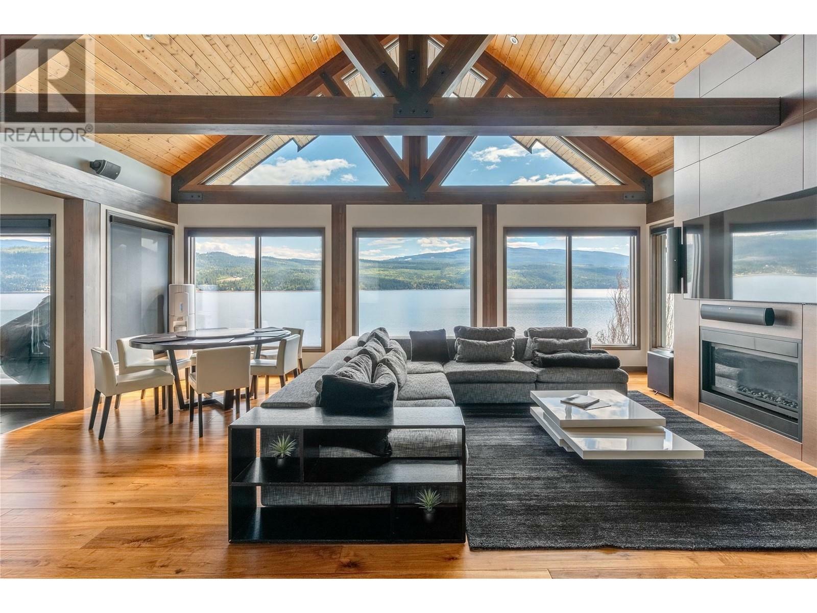 ANGLEMONT, British Columbia, V0E 1M8, CA, 5 Bedrooms Bedrooms, ,4 BathroomsBathrooms,Residential,For Sale,1838745