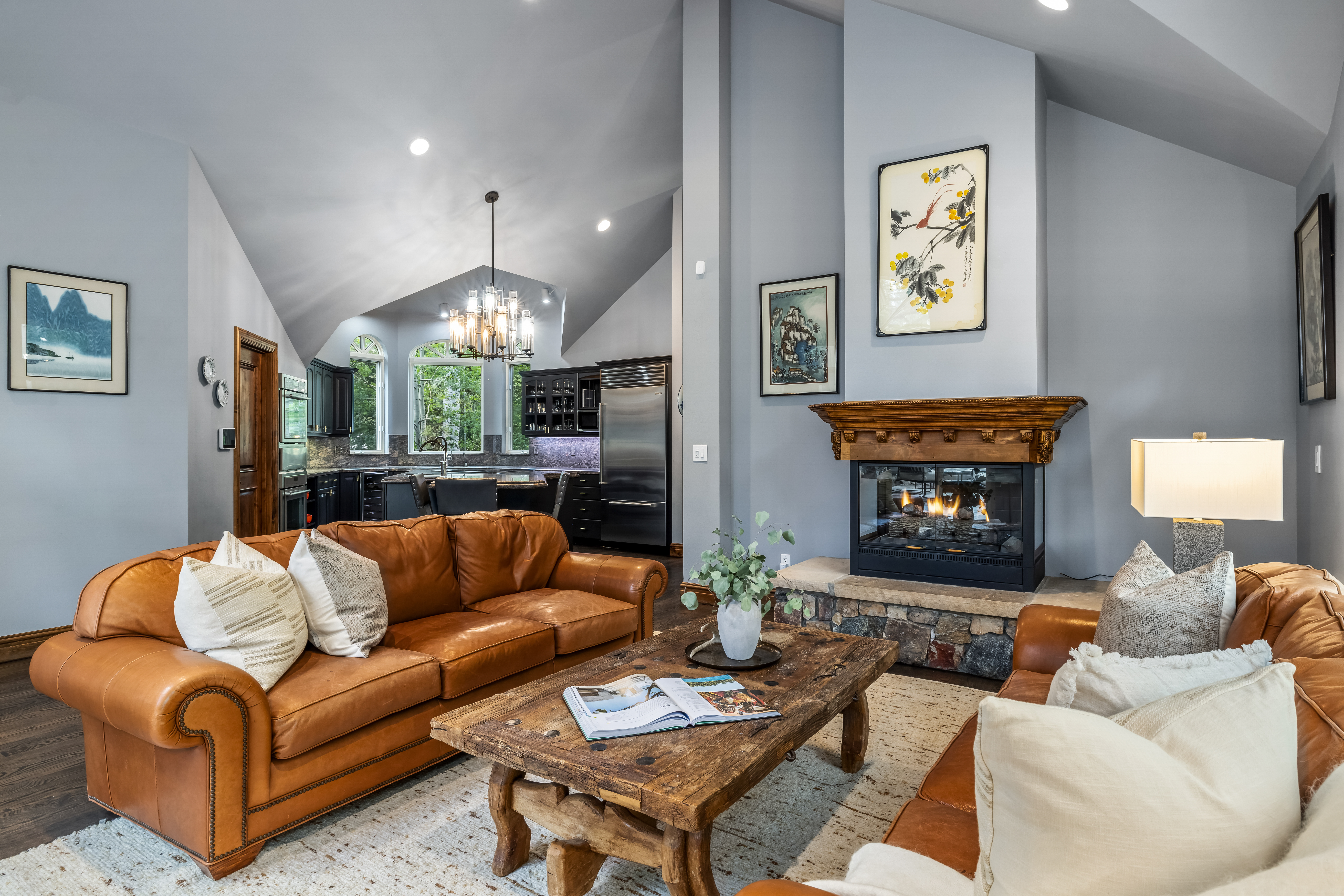  2080 Meadow Brook Drive Offers a Rare Blend of Privacy, and Mountain Living - 物件實景