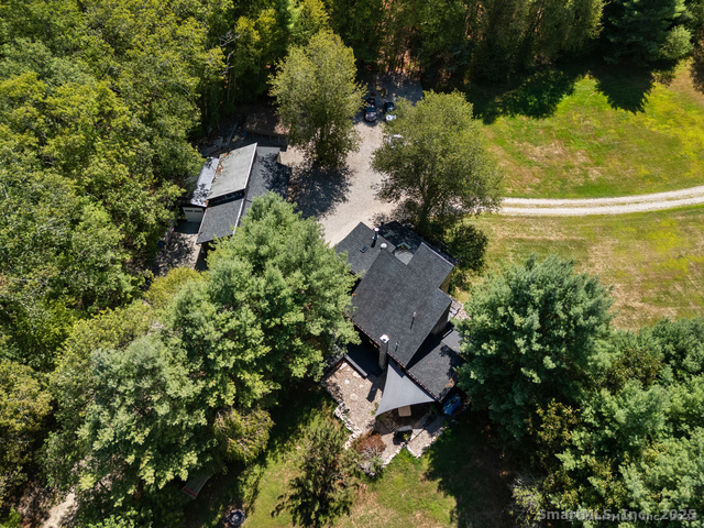 Killingly, Connecticut, 06239, United States, 2 Bedrooms Bedrooms, ,2 BathroomsBathrooms,Residential,For Sale,2000954