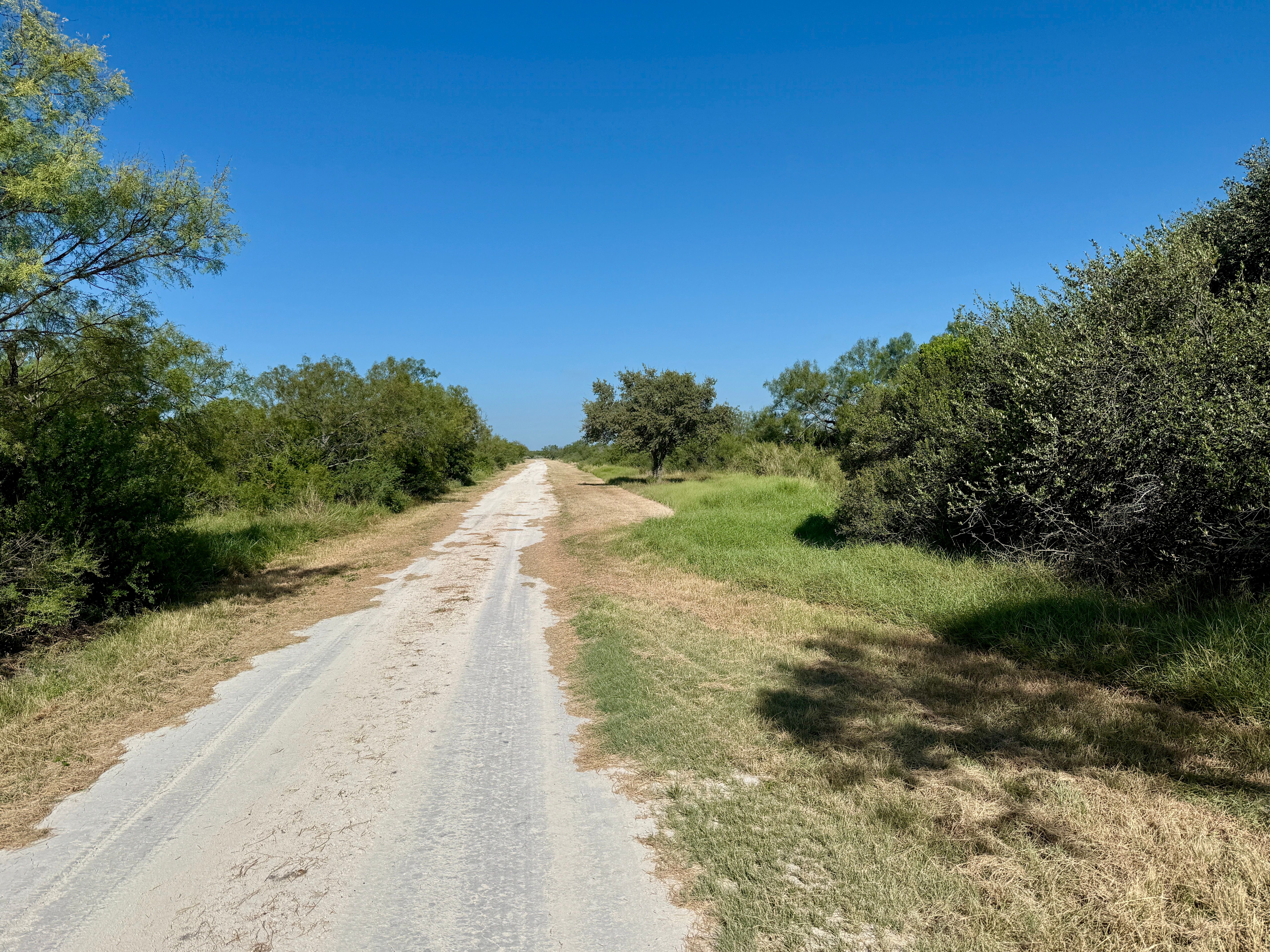  7, 902 +/- Las Moras Creek - 物件實景