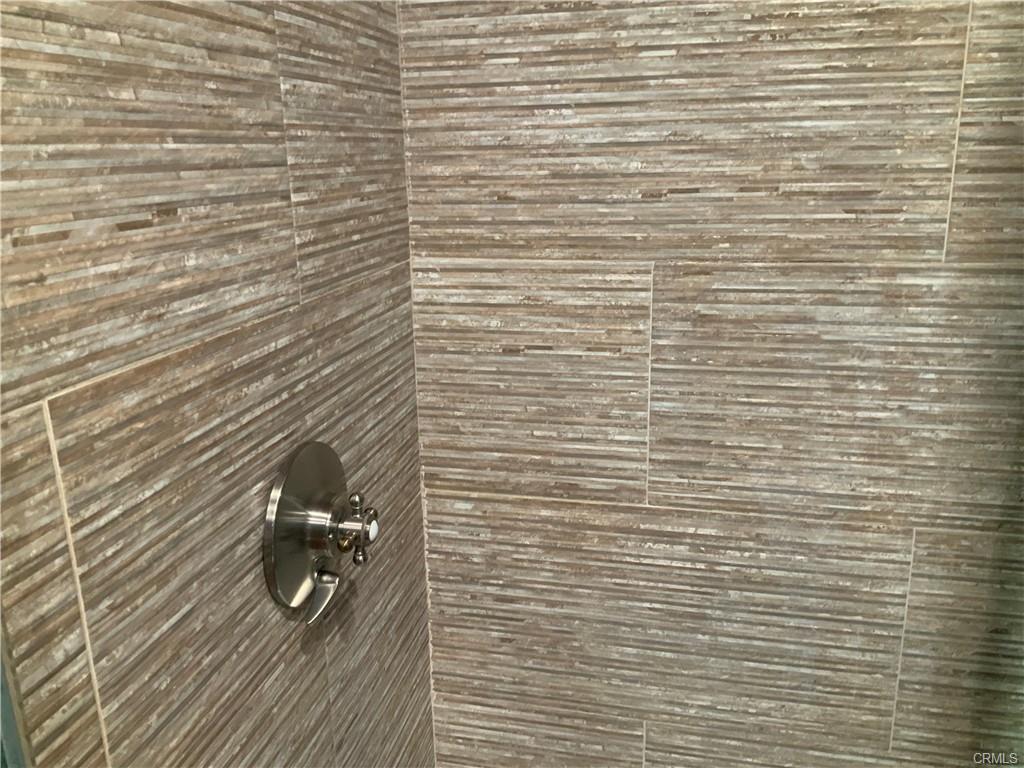 Glendale, California, 91203, United States, 1 Bedroom Bedrooms, ,1 BathroomBathrooms,Residential,For Sale,1969295