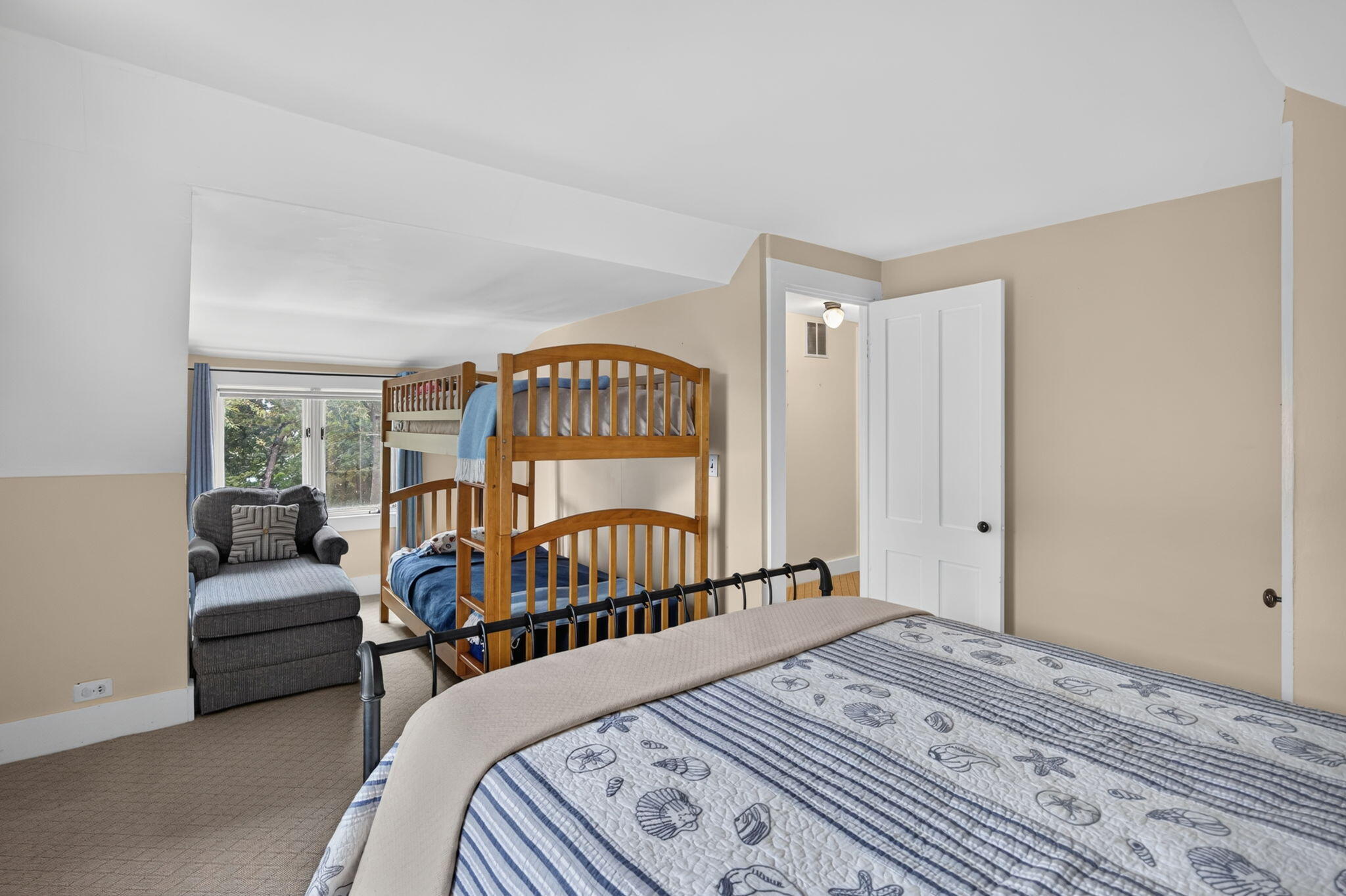  113 Fisk Street, West Dennis, MA, 02670 - 物件實景