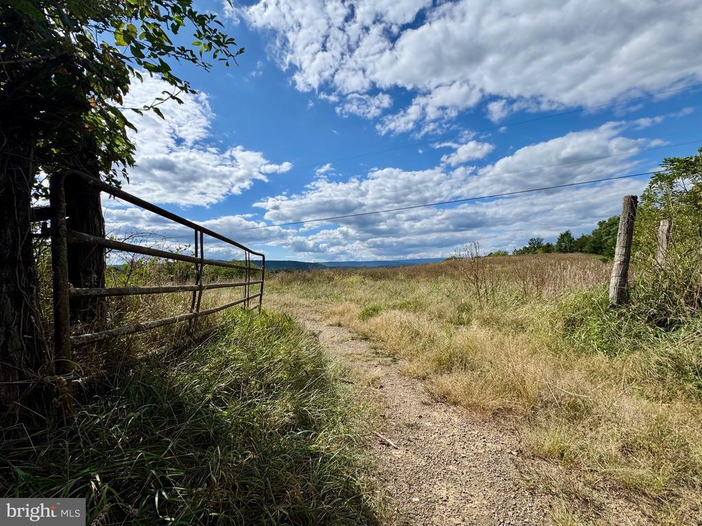 PETERSBURG, West Virginia, 26847, United States, ,Land,For Sale,1932257