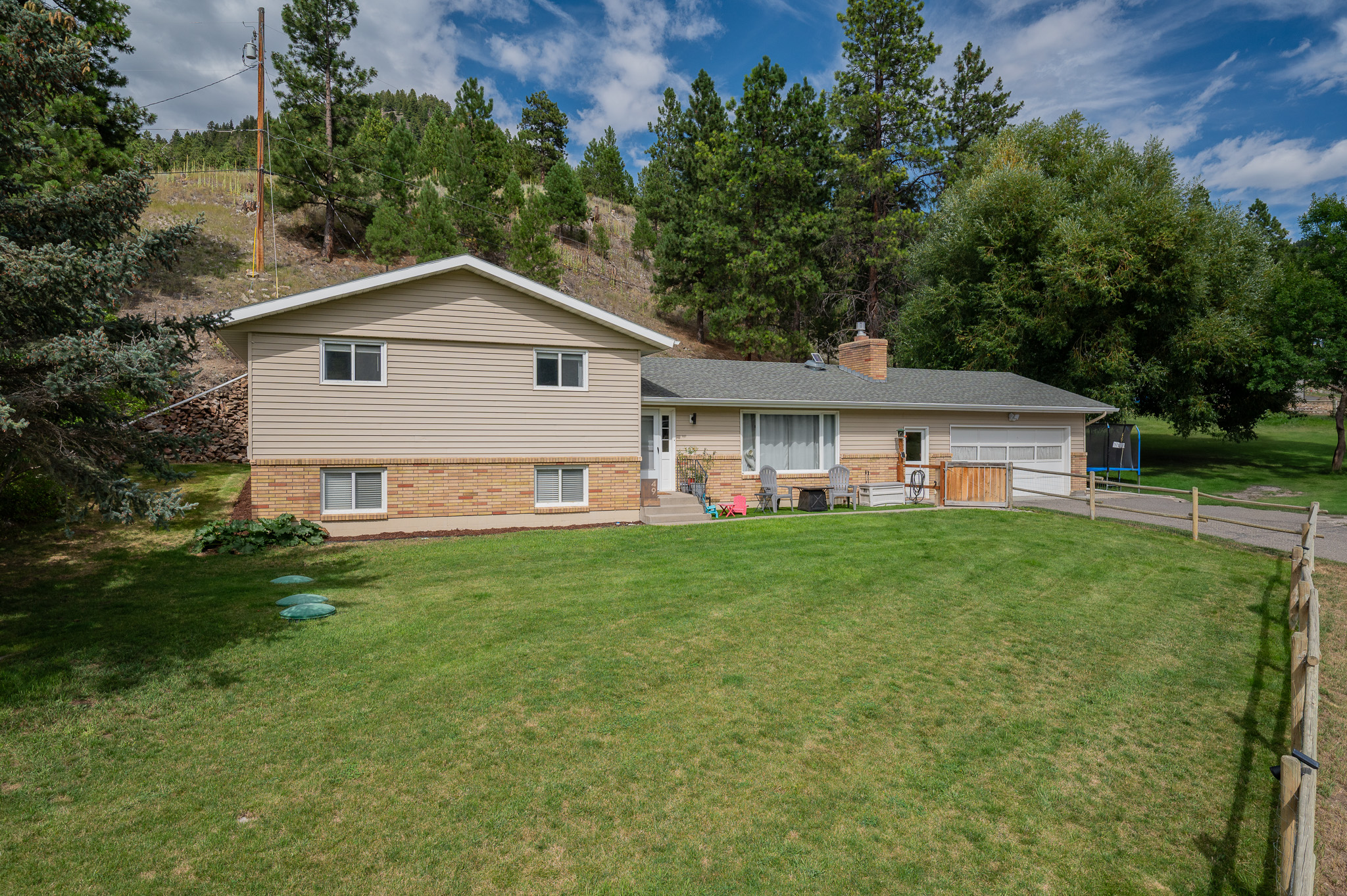 Clancy, Montana, 59634, United States, 4 Bedrooms Bedrooms, ,3 BathroomsBathrooms,Residential,For Sale,1914353
