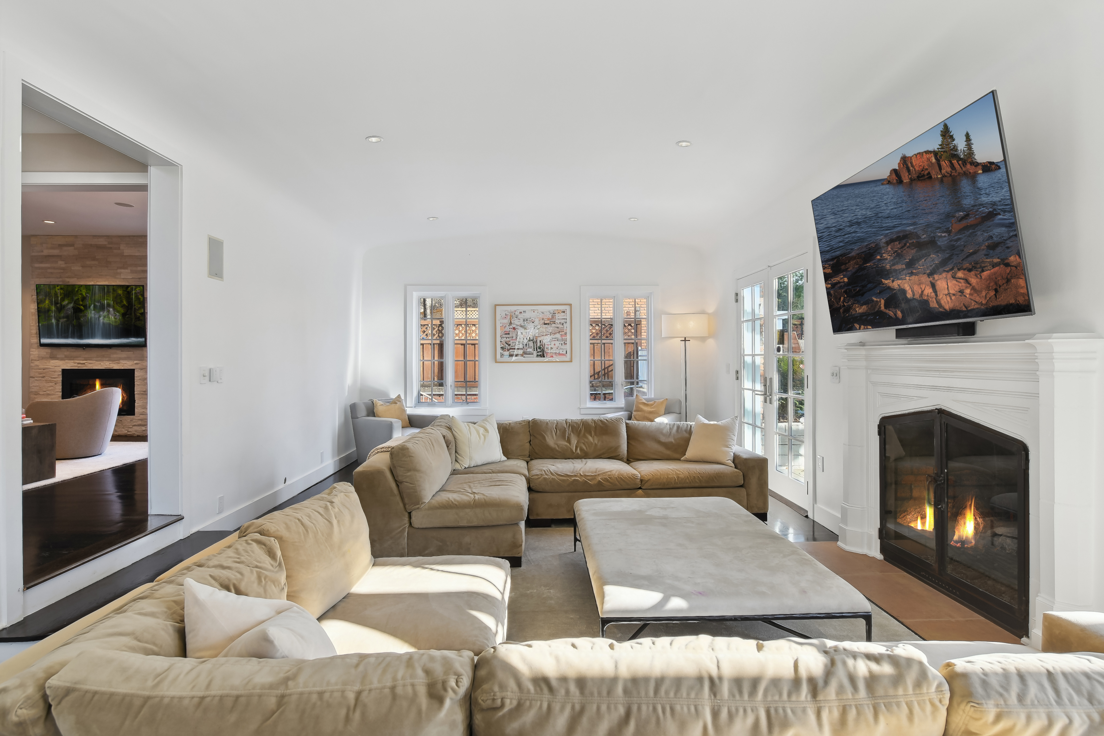  Stunning Home, Unrivaled Location - 物件實景