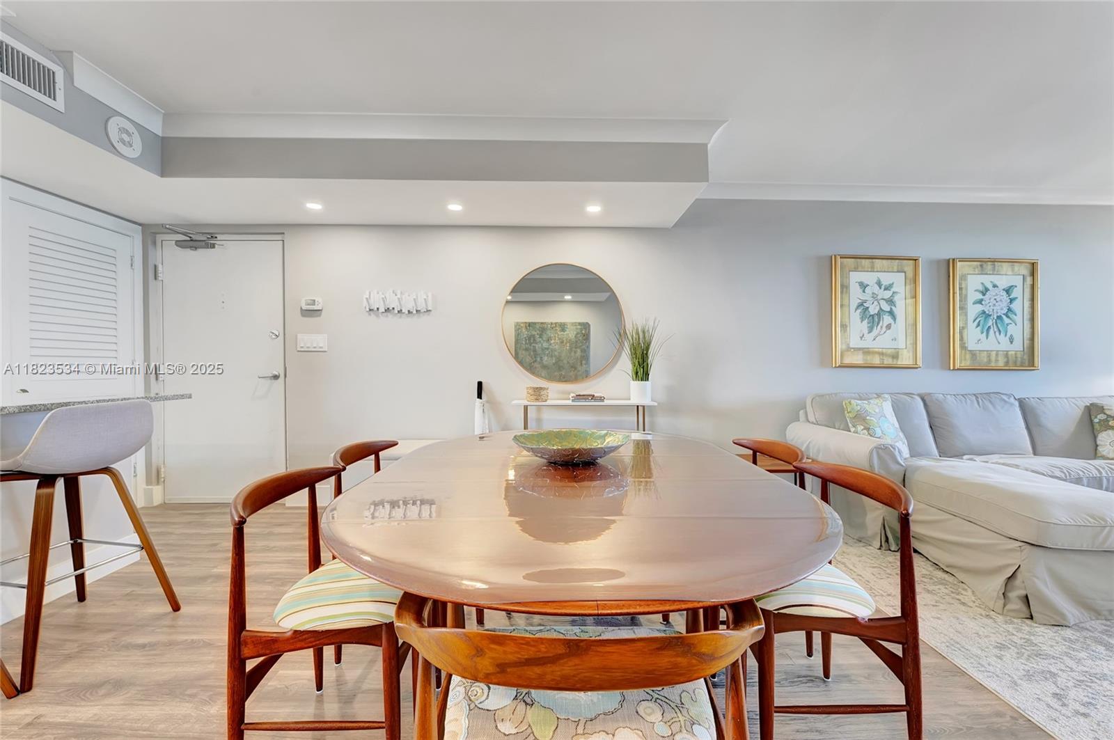 Jupiter, Florida, 33477, United States, 2 Bedrooms Bedrooms, ,2 BathroomsBathrooms,Residential,For Sale,1866717