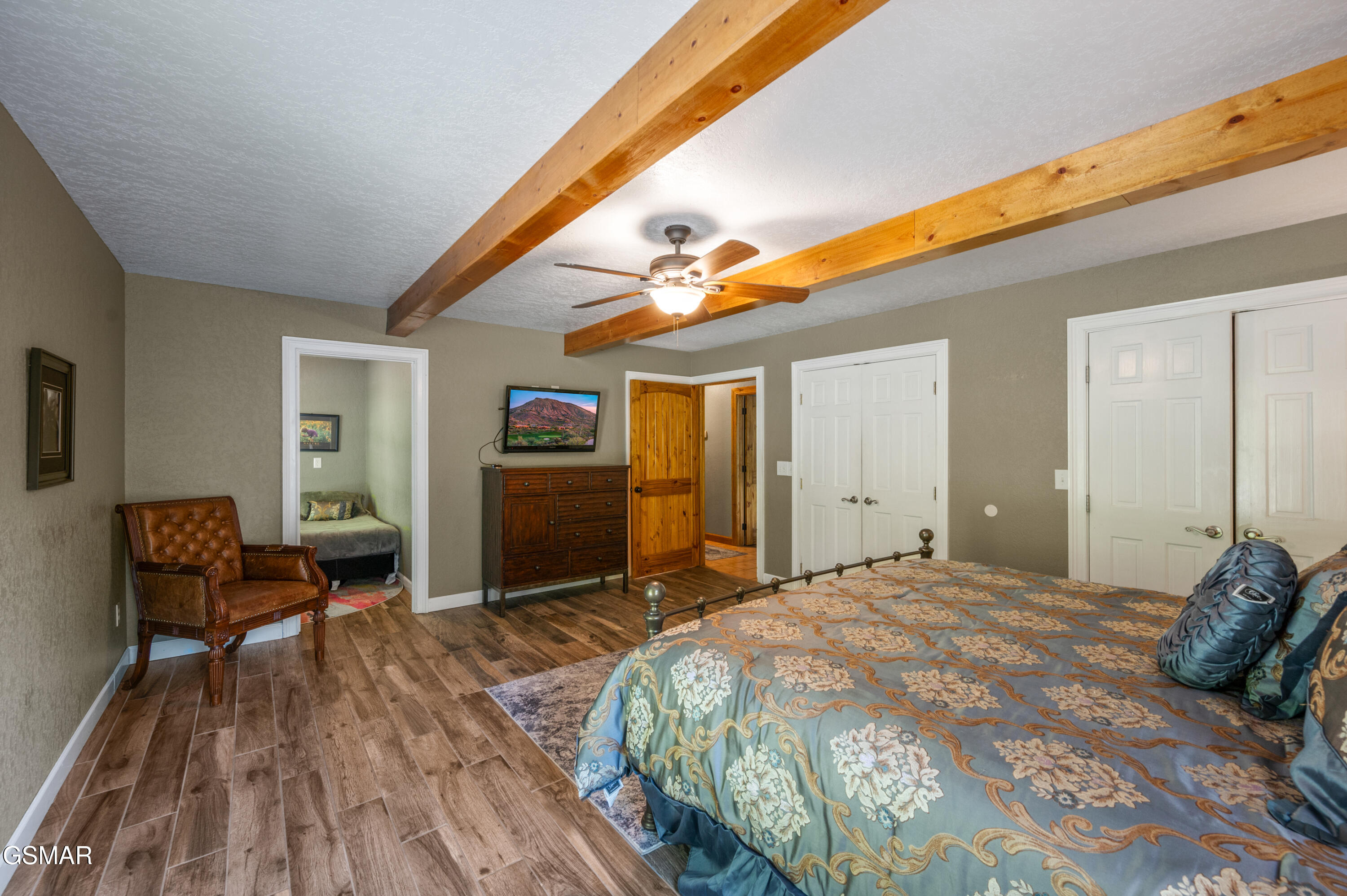 Sevierville, Tennessee, 37876, United States, 3 Bedrooms Bedrooms, ,5 BathroomsBathrooms,Residential,For Sale,1978747