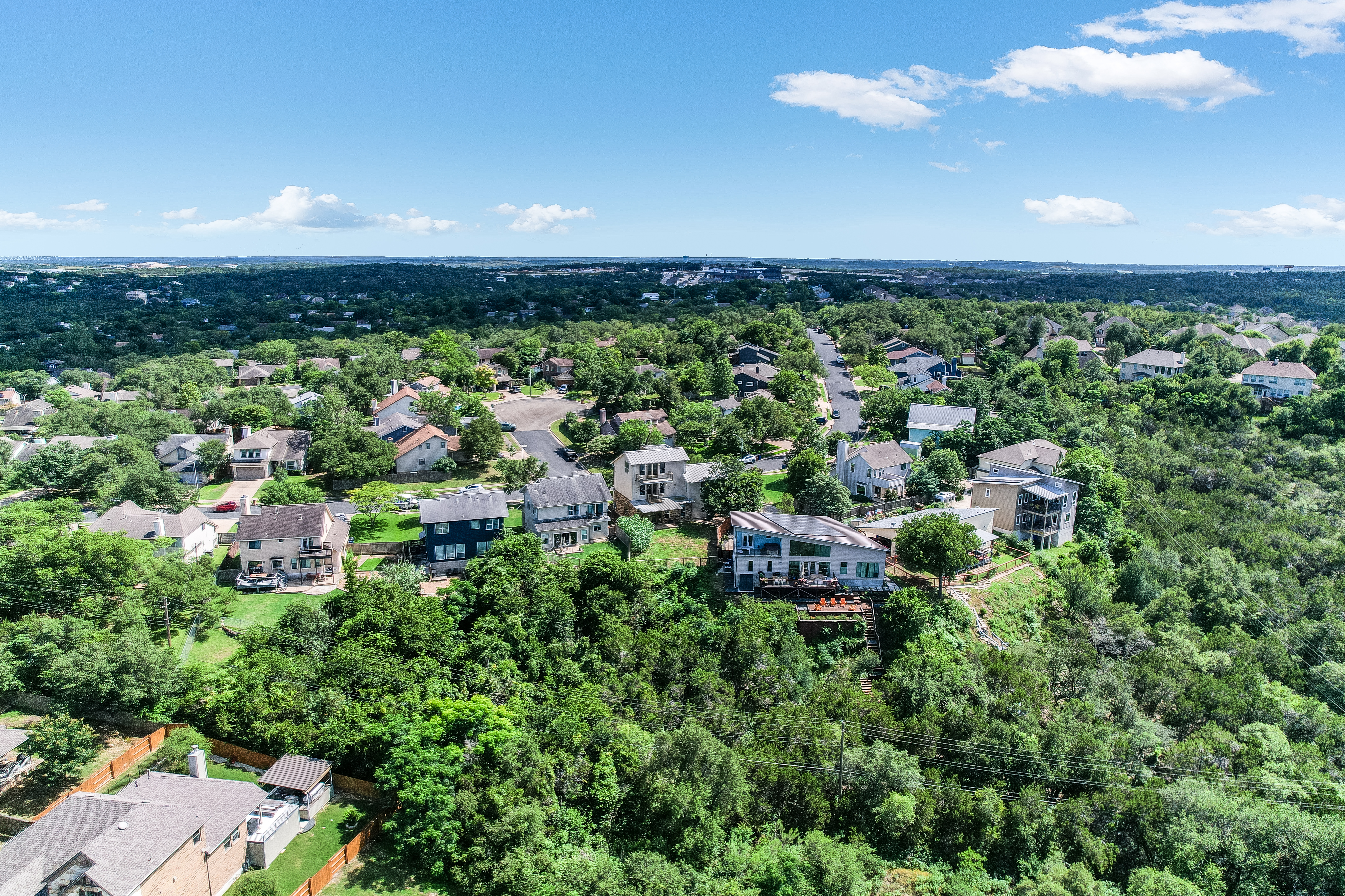  8500 Red Willow Drive Unit A , Austin, TX 78736 - 物件實景