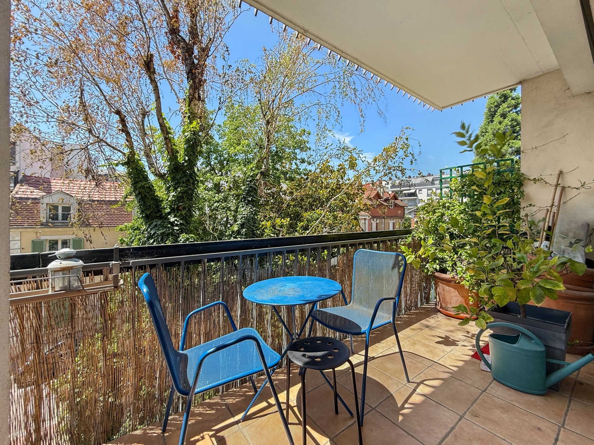 Suresnes, Île-de-France, 92150, FR, 3 Bedrooms Bedrooms, ,3 BathroomsBathrooms,Residential,For Sale,1933356