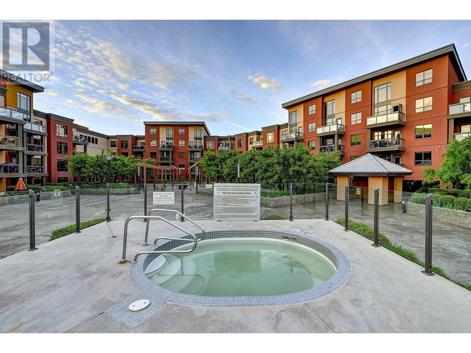 KELOWNA, British Columbia, V1Y 1G6, CA, 2 Bedrooms Bedrooms, ,2 BathroomsBathrooms,Residential,For Sale,1961350