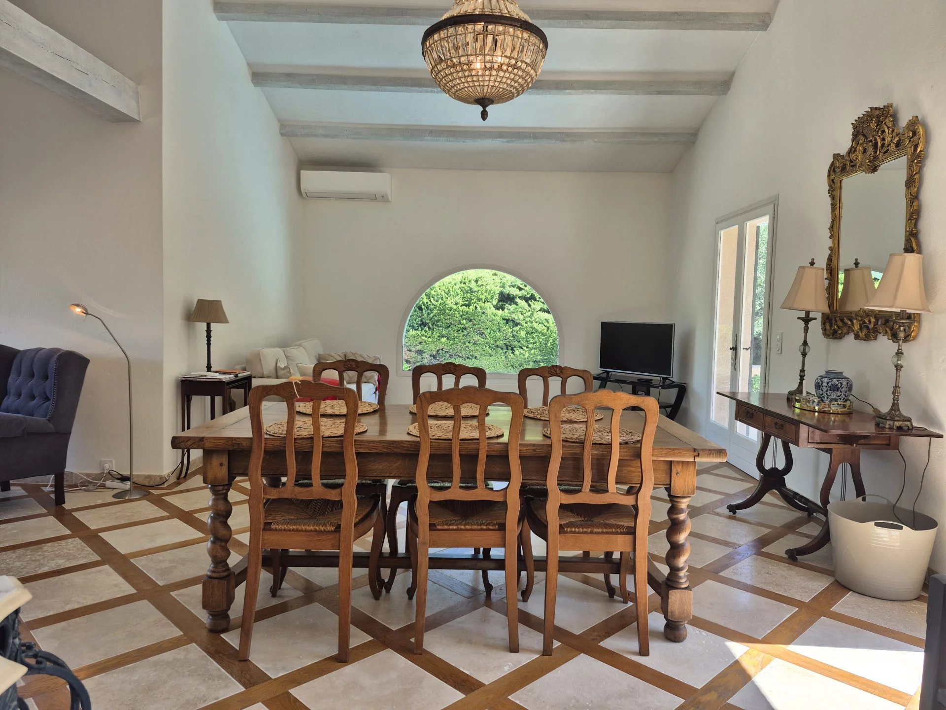 Mougins, Provence-Alpes-Côte d’Azur, 06250, FR, 3 Bedrooms Bedrooms, ,2 BathroomsBathrooms,Residential,For Sale,1995555