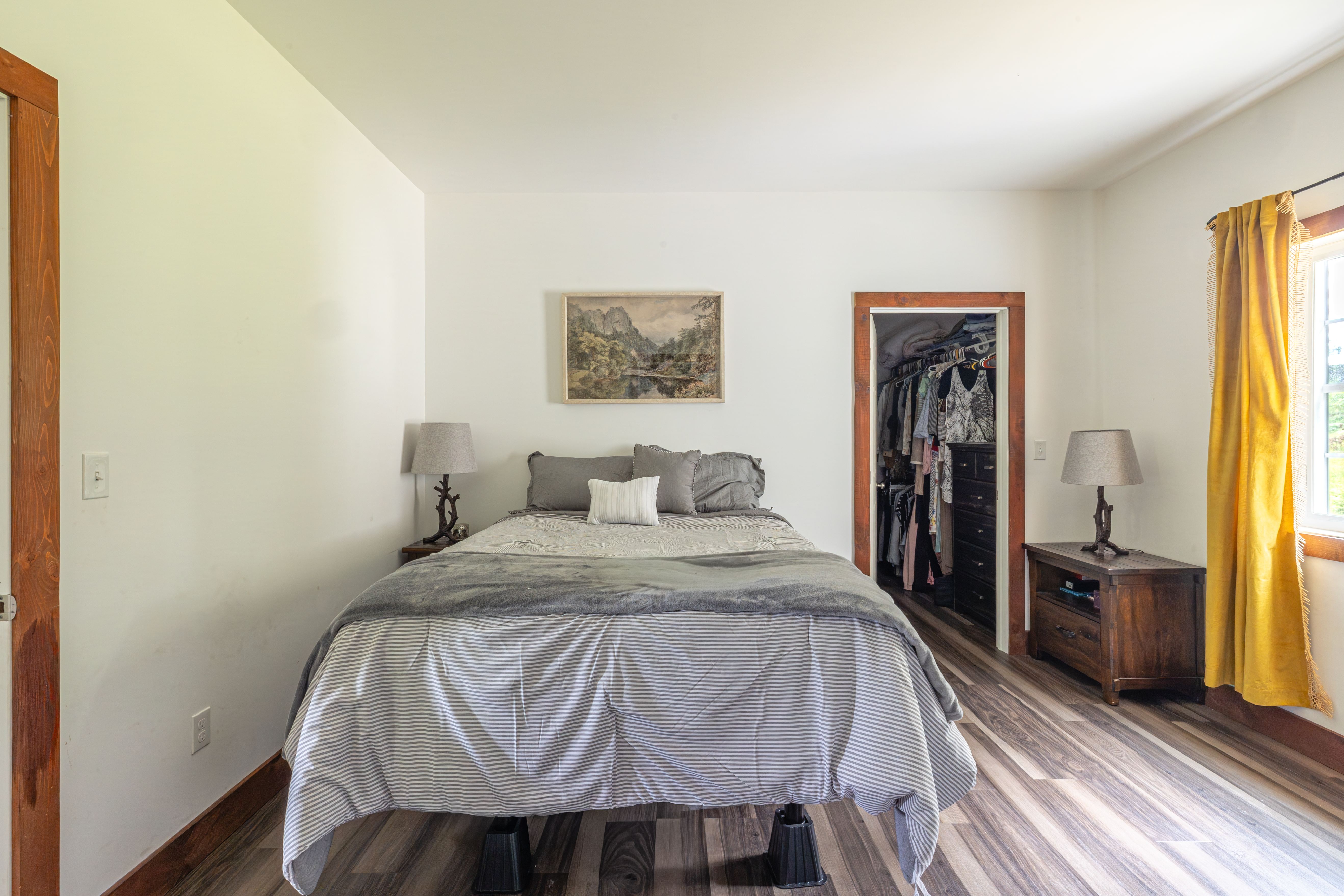  New-Construction Craftsman Contemporary with Hiking at Your Fingertips - 物件實景