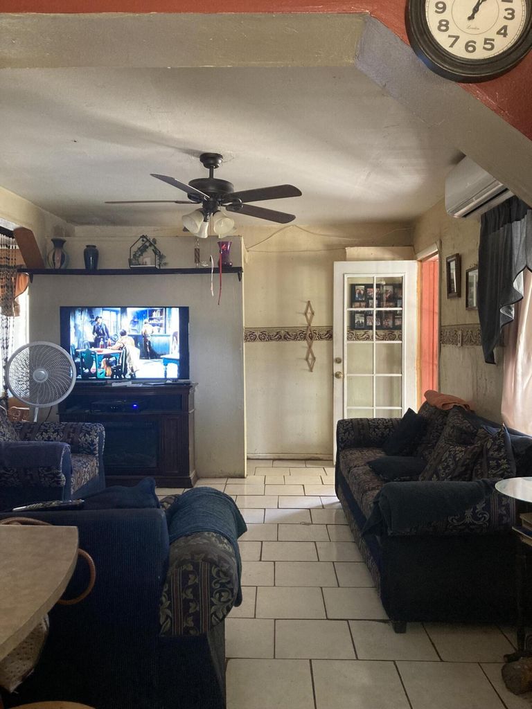 Blythe, California, 92225, United States, 12 Bedrooms Bedrooms, ,10 BathroomsBathrooms,Residential,For Sale,1944843