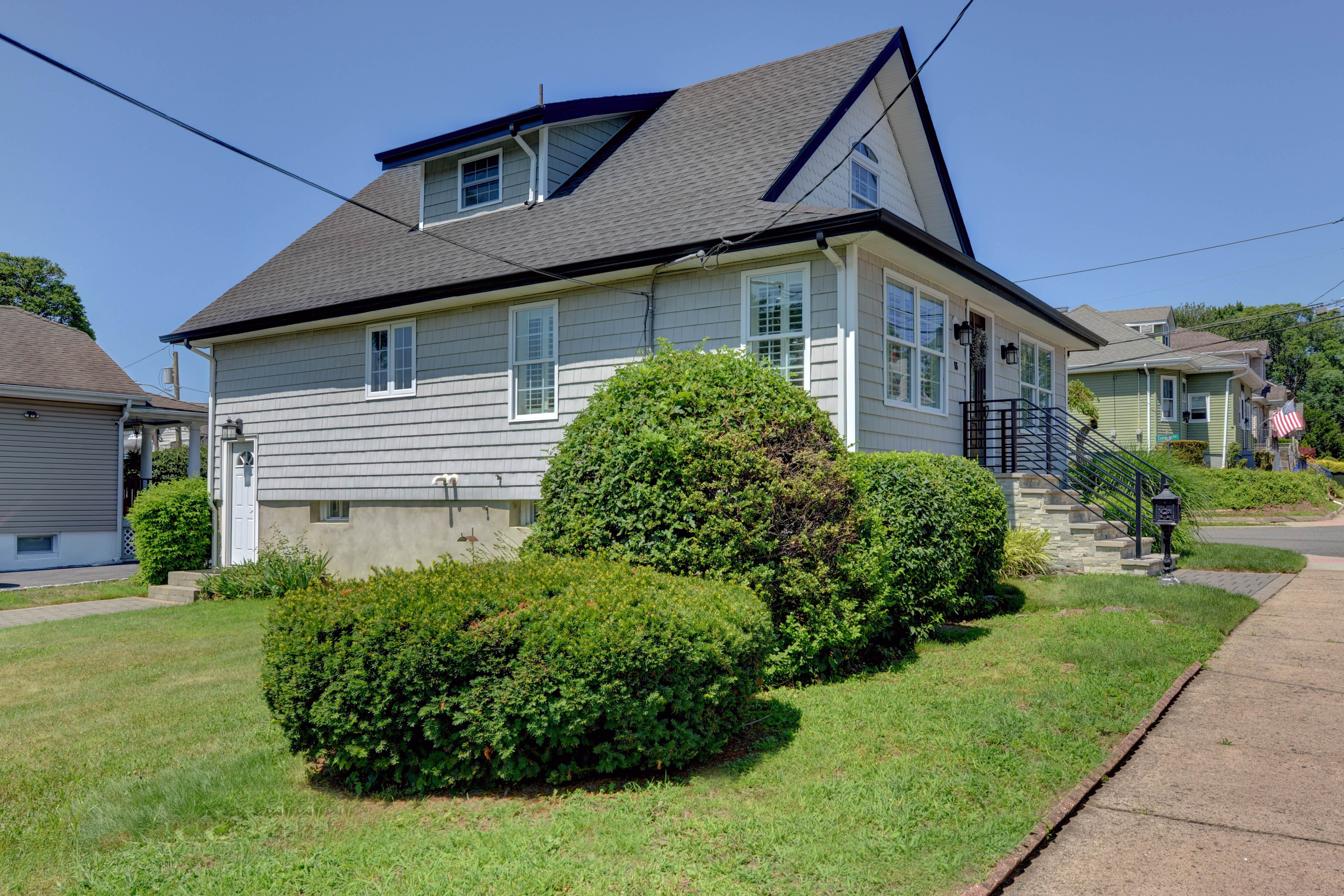 Essex, Nutley Township, New Jersey, 07110, United States, 3 Bedrooms Bedrooms, ,2 BathroomsBathrooms,Residential,For Sale,1873561