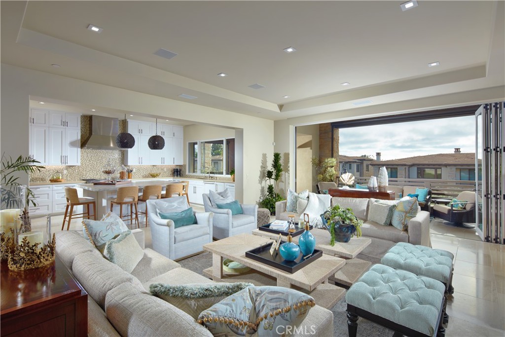 Dana Point, California, 92629, United States, 4 Bedrooms Bedrooms, ,4 BathroomsBathrooms,Residential,For Sale,1907577