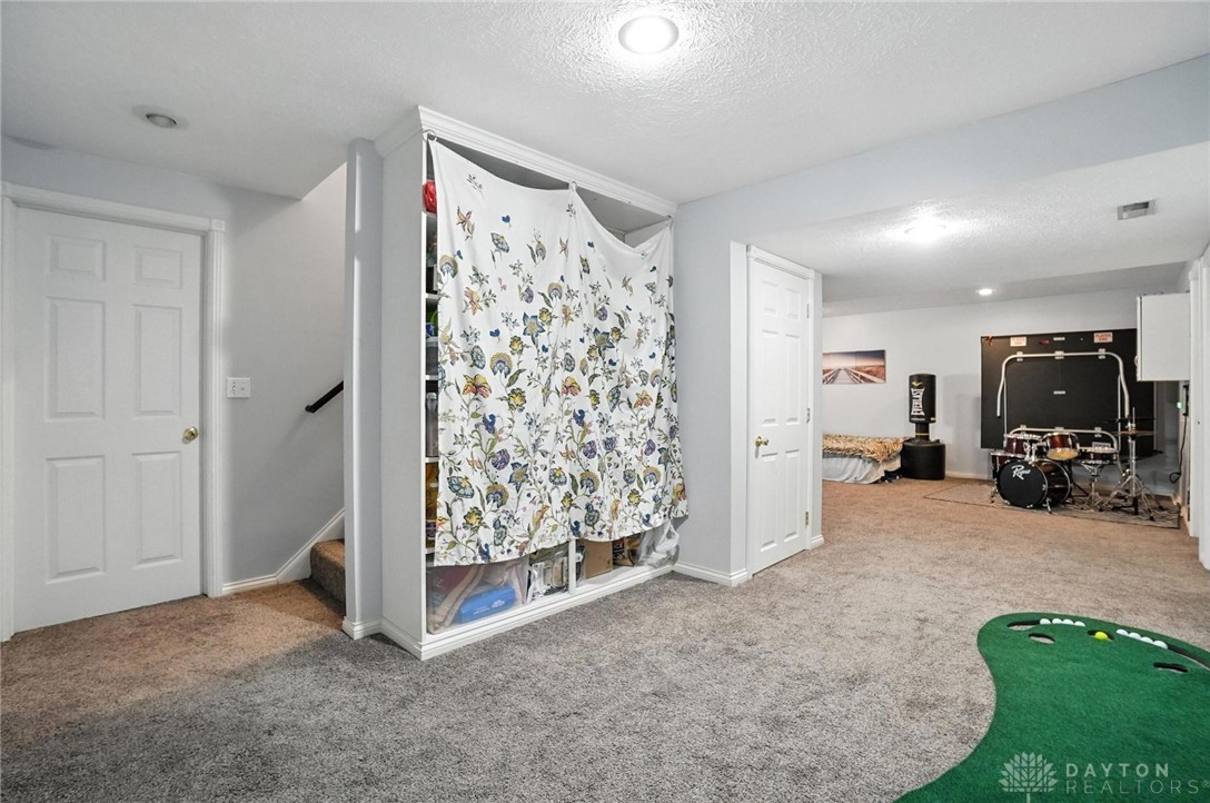 Dayton, Ohio, 45458, United States, 4 Bedrooms Bedrooms, ,4 BathroomsBathrooms,Residential,For Sale,1875068