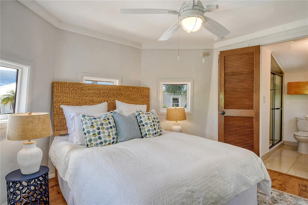 Sarasota, Florida, 34236, United States, 3 Bedrooms Bedrooms, ,3 BathroomsBathrooms,Residential,For Sale,1743279