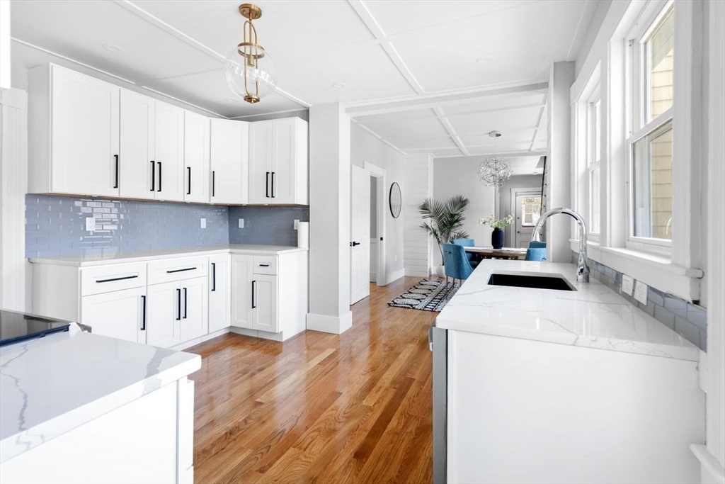 Abington, Massachusetts, 02351, United States, 4 Bedrooms Bedrooms, ,2 BathroomsBathrooms,Residential,For Sale,1758924