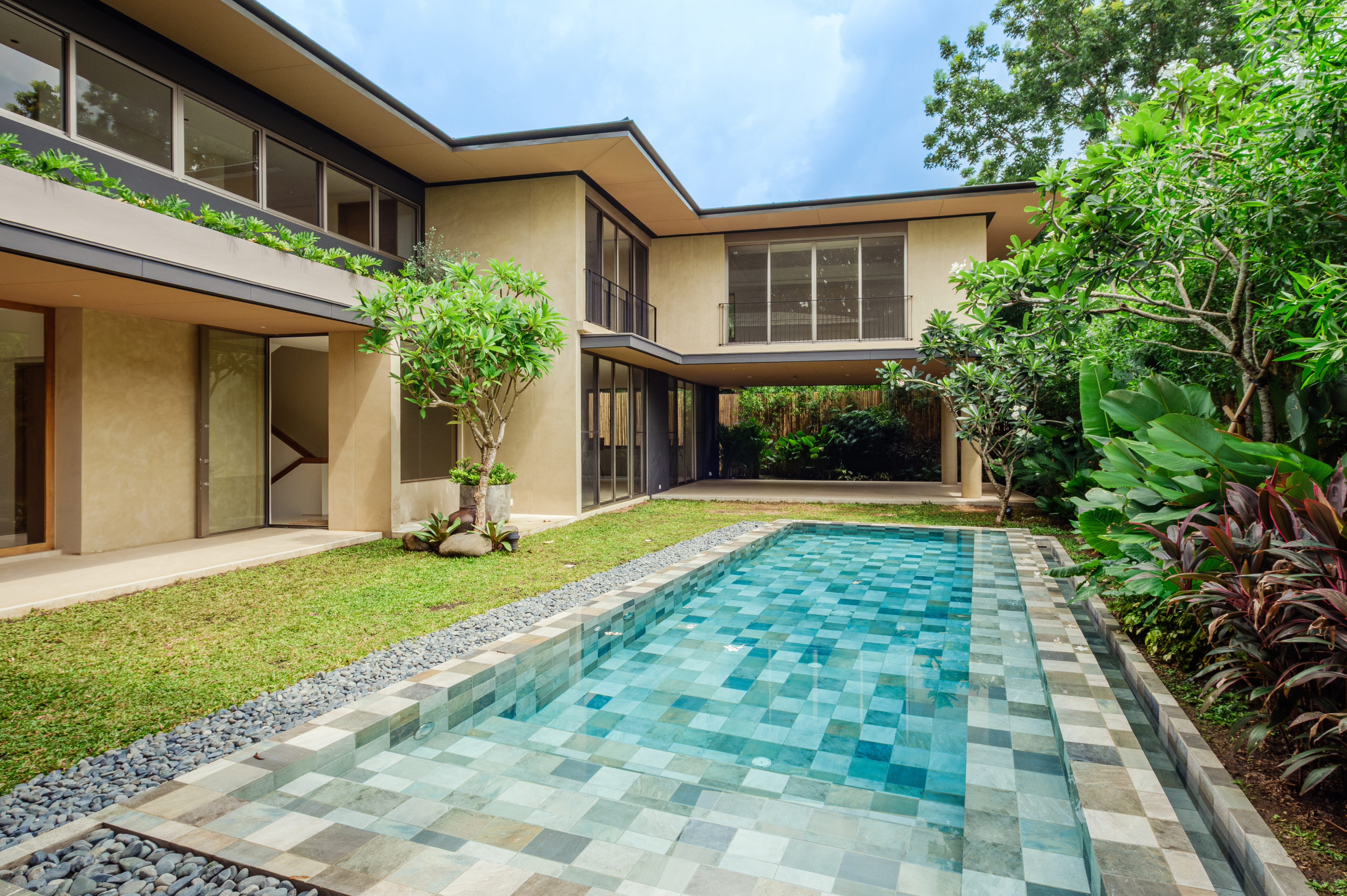 Banaue St. Ayala Alabang Village