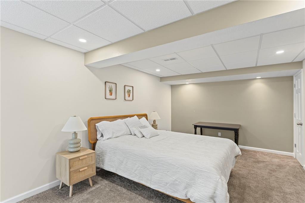 Kansas City, Kansas, 66103, United States, 3 Bedrooms Bedrooms, ,3 BathroomsBathrooms,Residential,For Sale,1906433