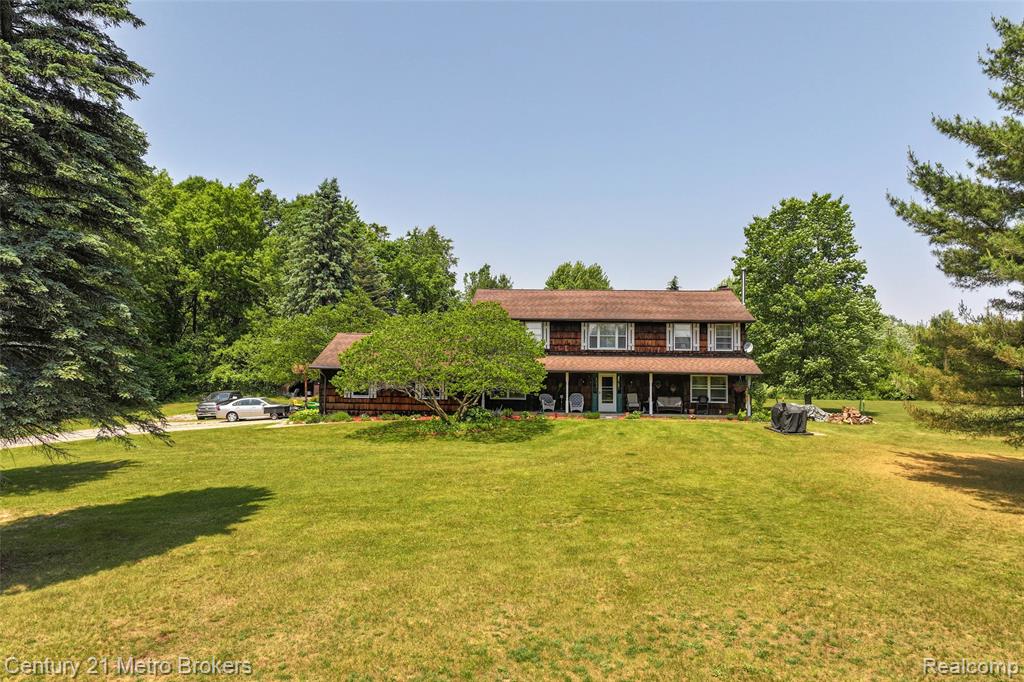 Lapeer, Michigan, 48446, United States, 4 Bedrooms Bedrooms, ,3 BathroomsBathrooms,Residential,For Sale,1982029