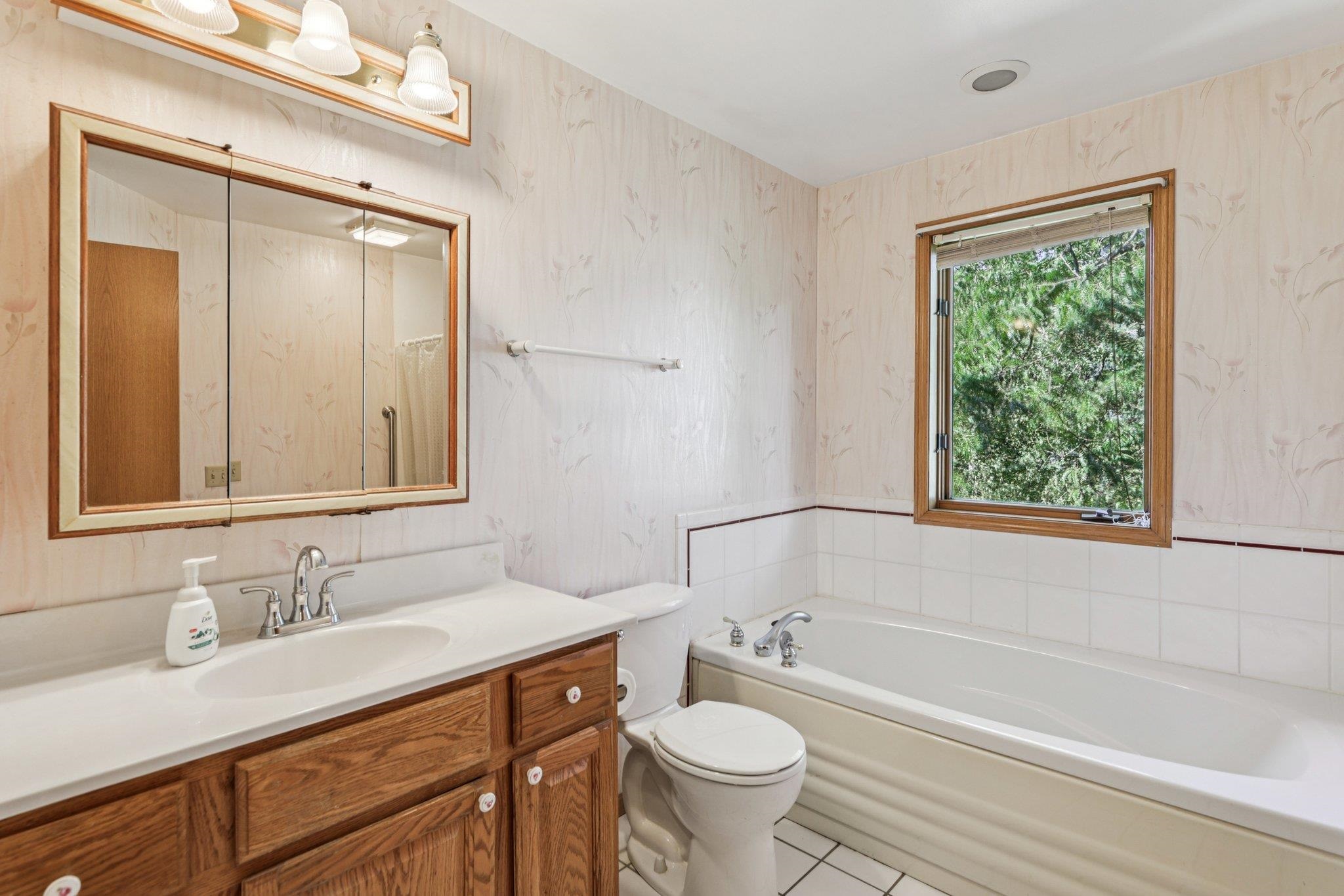 Deforest, Wisconsin, 53532, United States, 3 Bedrooms Bedrooms, ,3 BathroomsBathrooms,Residential,For Sale,1943421