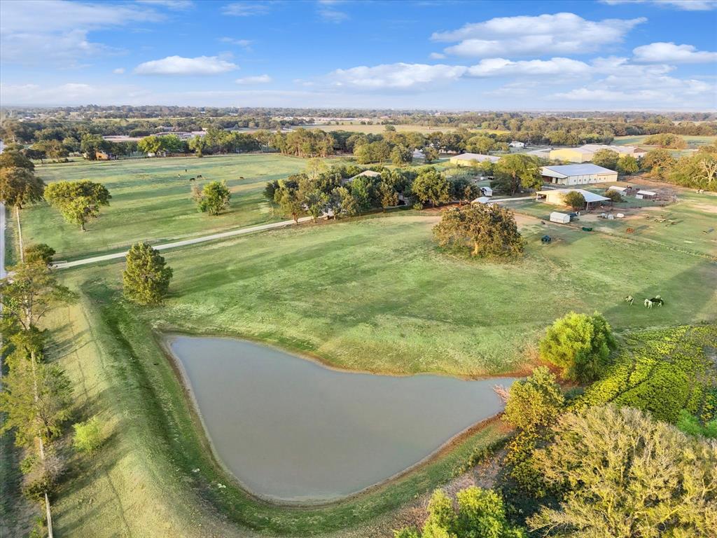 Pilot Point, Texas, 76258, United States, 4 Bedrooms Bedrooms, ,4 BathroomsBathrooms,Residential,For Sale,1974157