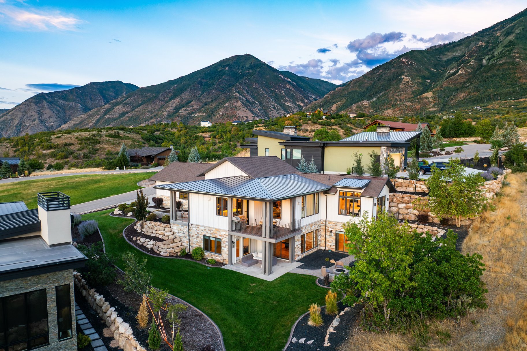  Custom-Home Quality Without the Custom-Home Wait - 物件實景
