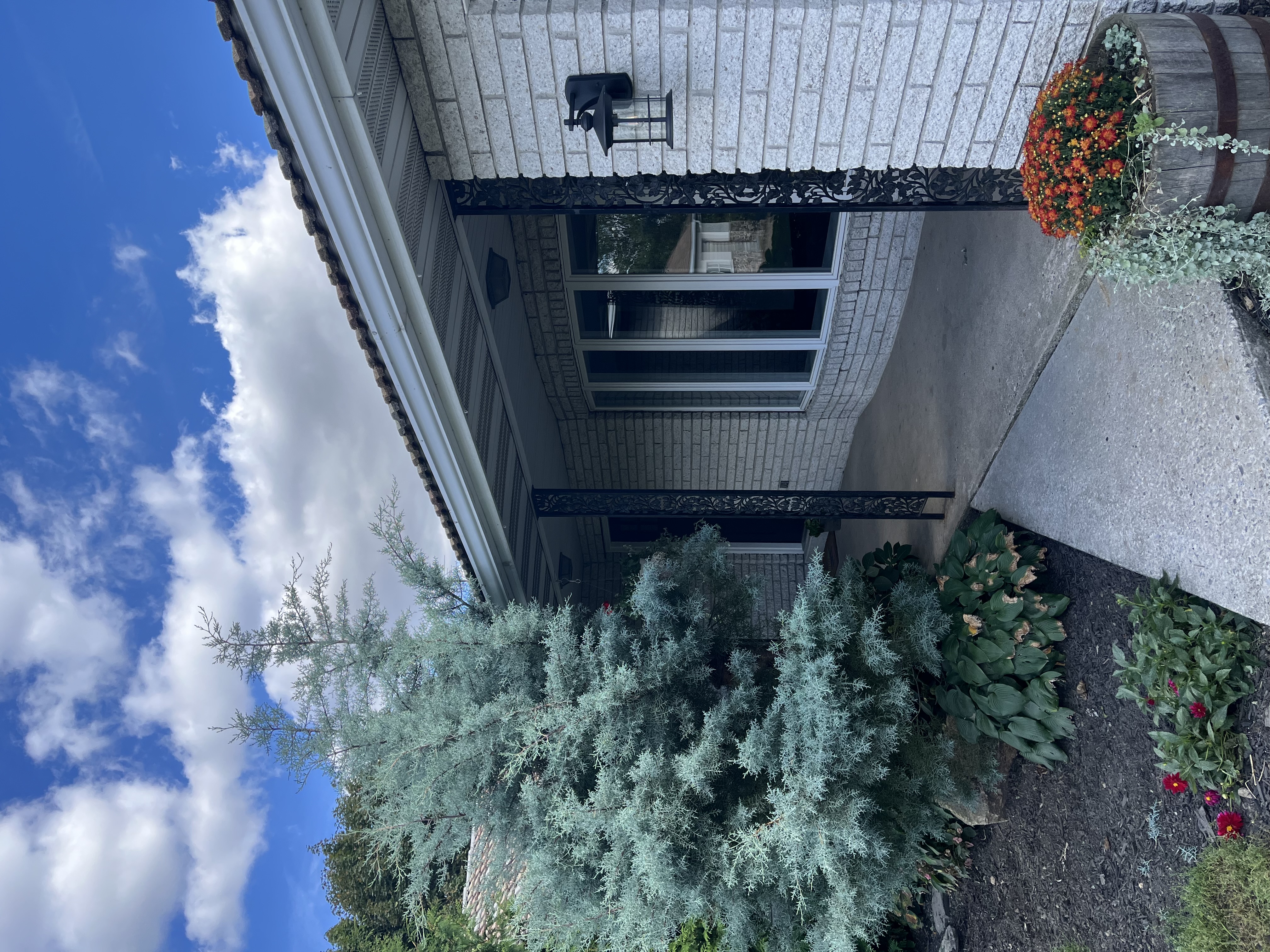 Reading, Pennsylvania, 19606, United States, 4 Bedrooms Bedrooms, ,3 BathroomsBathrooms,Residential,For Sale,1979384