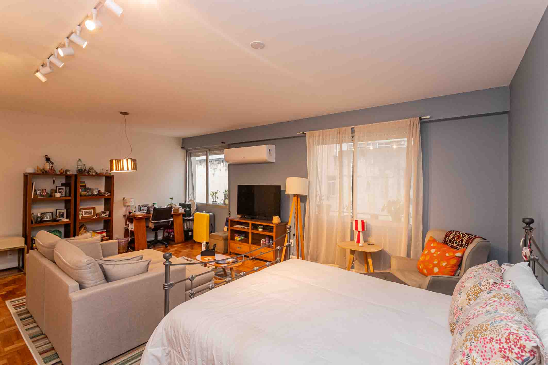  High-floor apartment with panoramic ocean views on Avenida Atlântica - 物件實景
