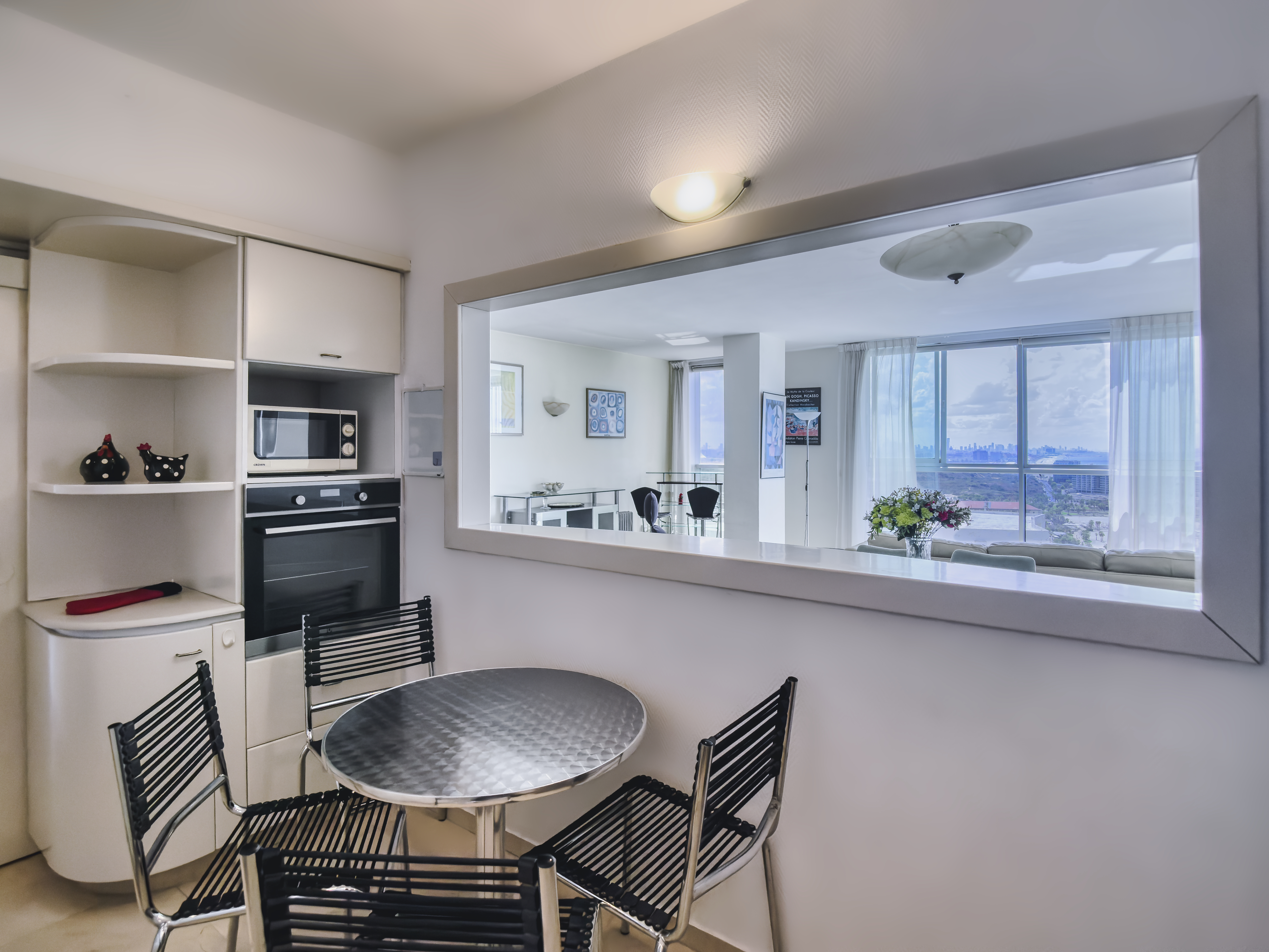  High-Floor Apartment with Sea Views at the Daniel Hotel - 物件實景